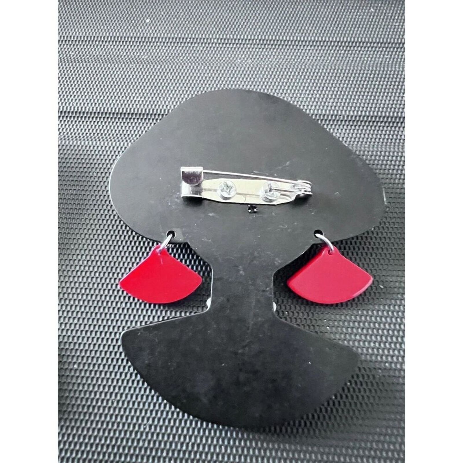 Other Acrylic Lot Of 3 Brooches/Pins Women fashion jewelry Crafts Size ONE SIZE - 7 Thumbnail