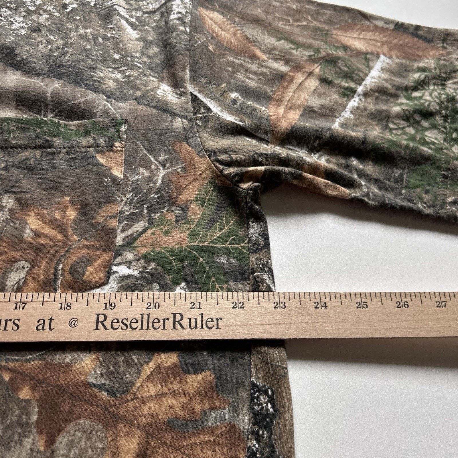 Realtree Vintage Y2K Real Tree Camo T Shirt XL Hunting Camouflage Size US XL / EU 56 / 4 - 4 Thumbnail