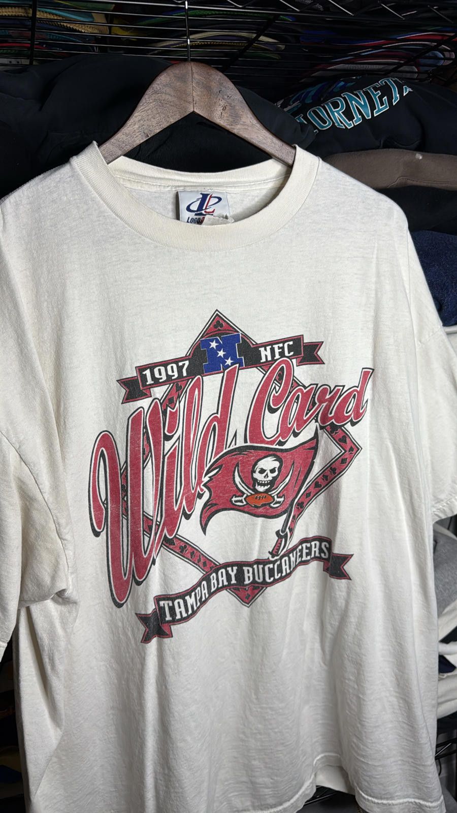 Logo Athletic Vintage 1997 Tampa Bay Buccaneers T-shirt Size US XXL / EU 58 / 5 - 3 Thumbnail