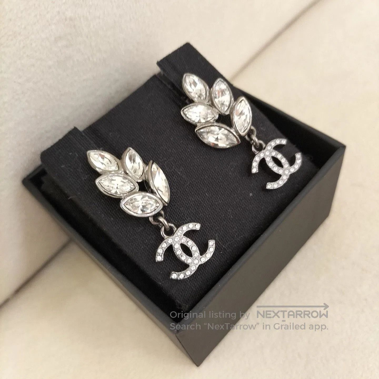 Chanel Chanel 22k Wheat Crystal Double C Earrings. Size ONE SIZE - 2 Thumbnail