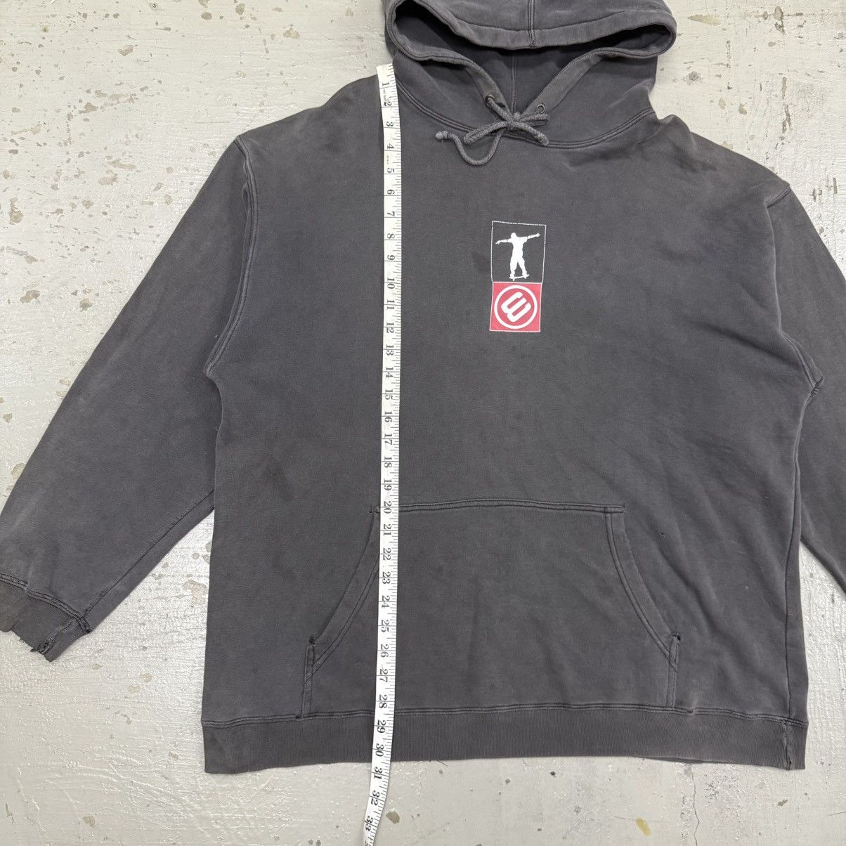 Beauty Beast Ezekiel Faded Thrashed Distress Skate Hoodie y2k Size US L / EU 52-54 / 3 - 7 Thumbnail