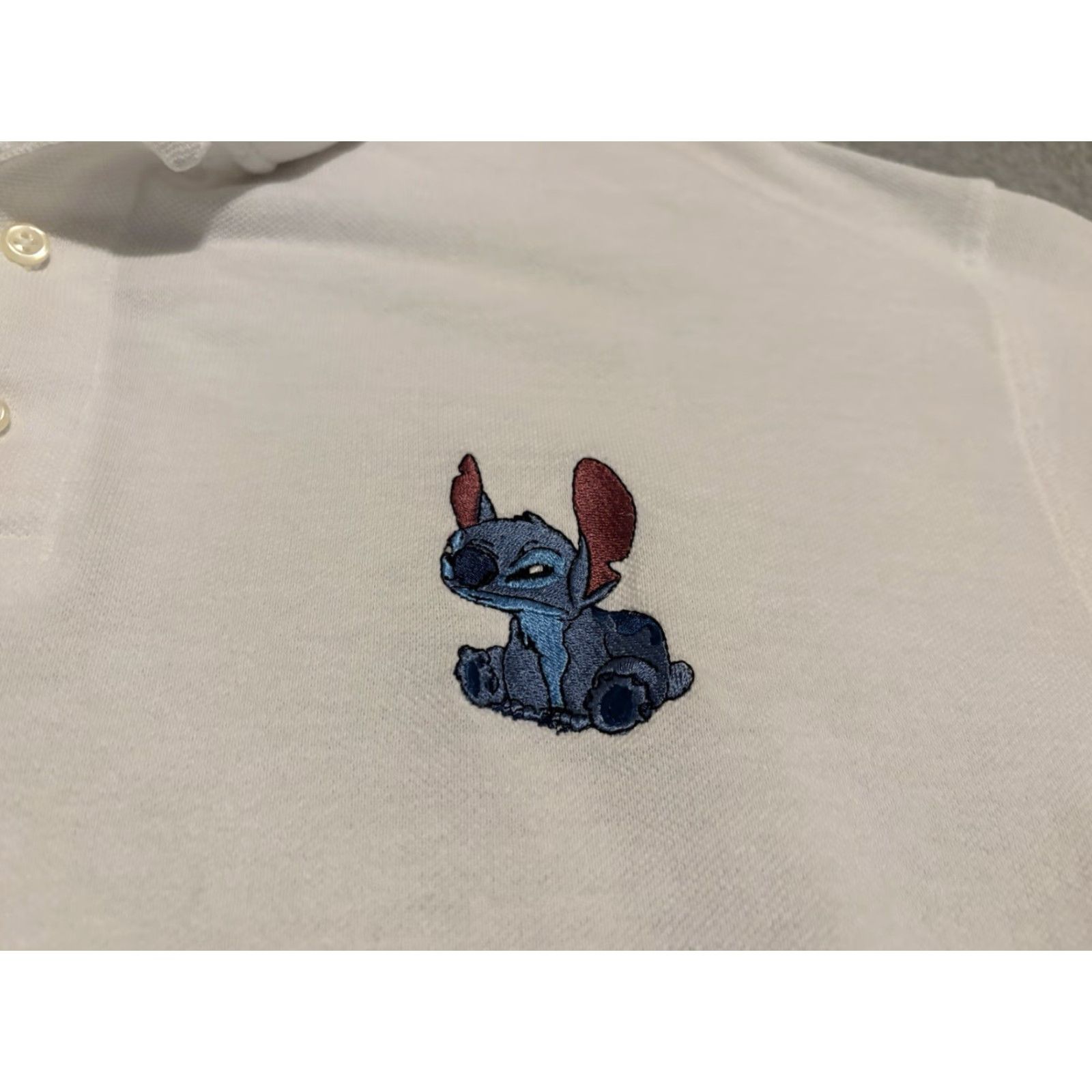 Disney VINTAGE Disney Lilo & Stitch Polo Shirt Men L White Embroidered Short Sleeve Size US L / EU 52-54 / 3 - 2 Thumbnail