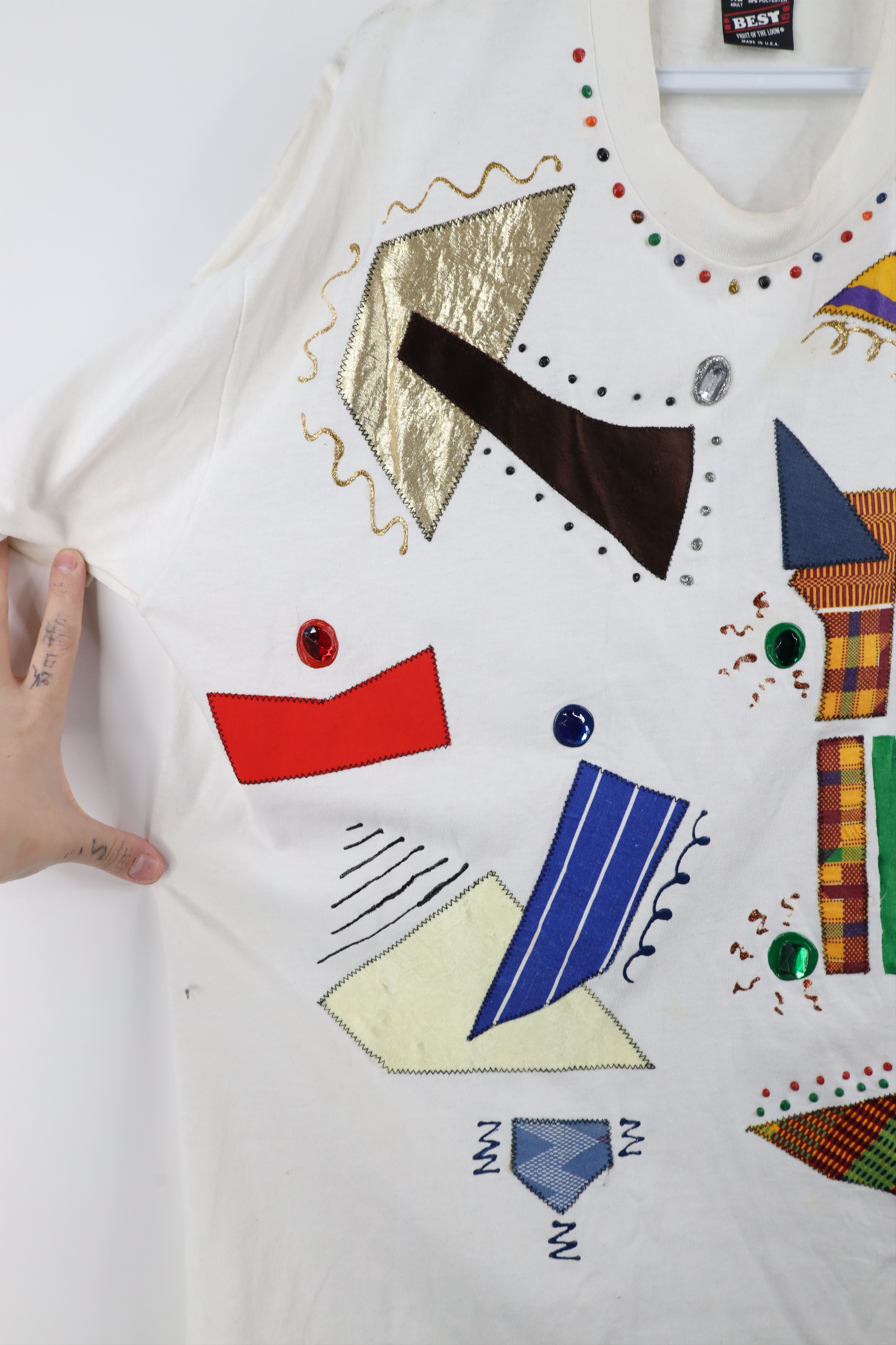 Vintage Vintage 90s Streetwear Abstract Jeweled T-Shirt White USA Size XL / US 12-14 / IT 48-50 - 7 Thumbnail