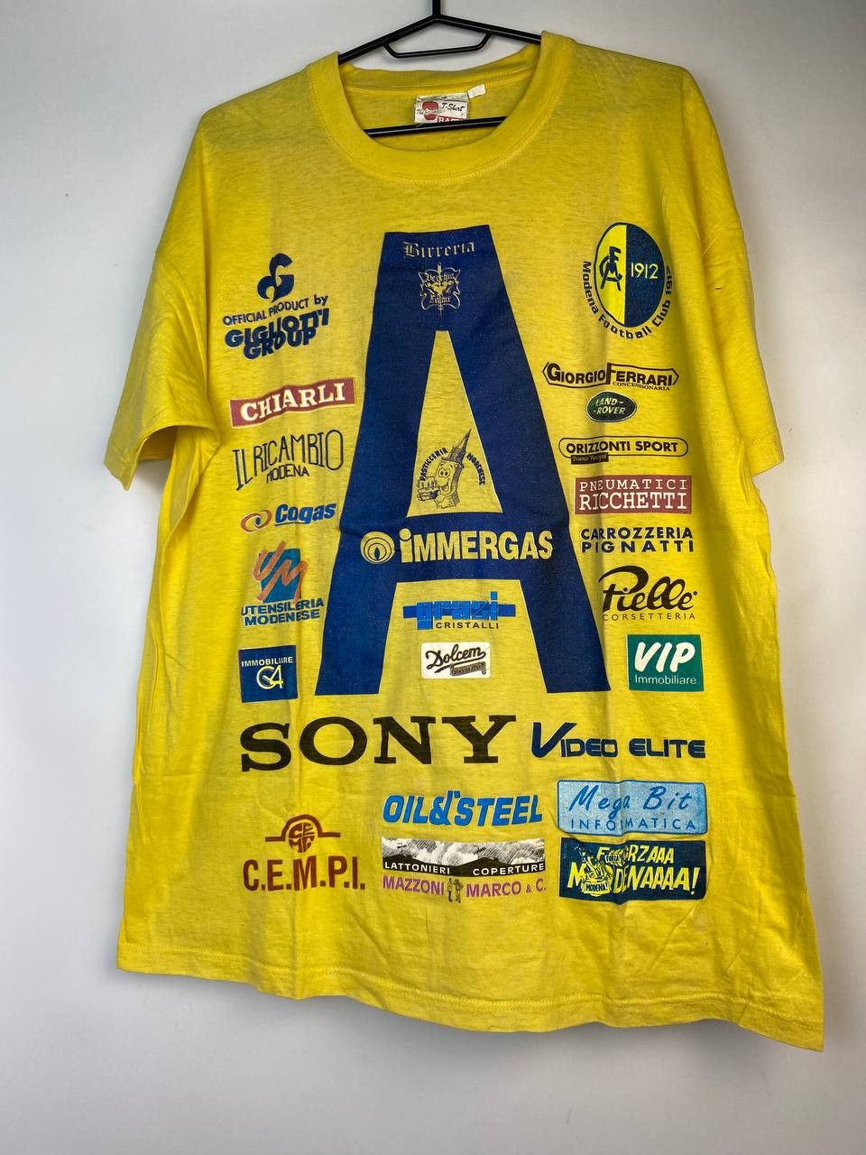 Vintage Vintage rare 2001-02 Modena Graphic "Campioni" Graphic Tee Size US XXL / EU 58 / 5 - 1 Thumbnail