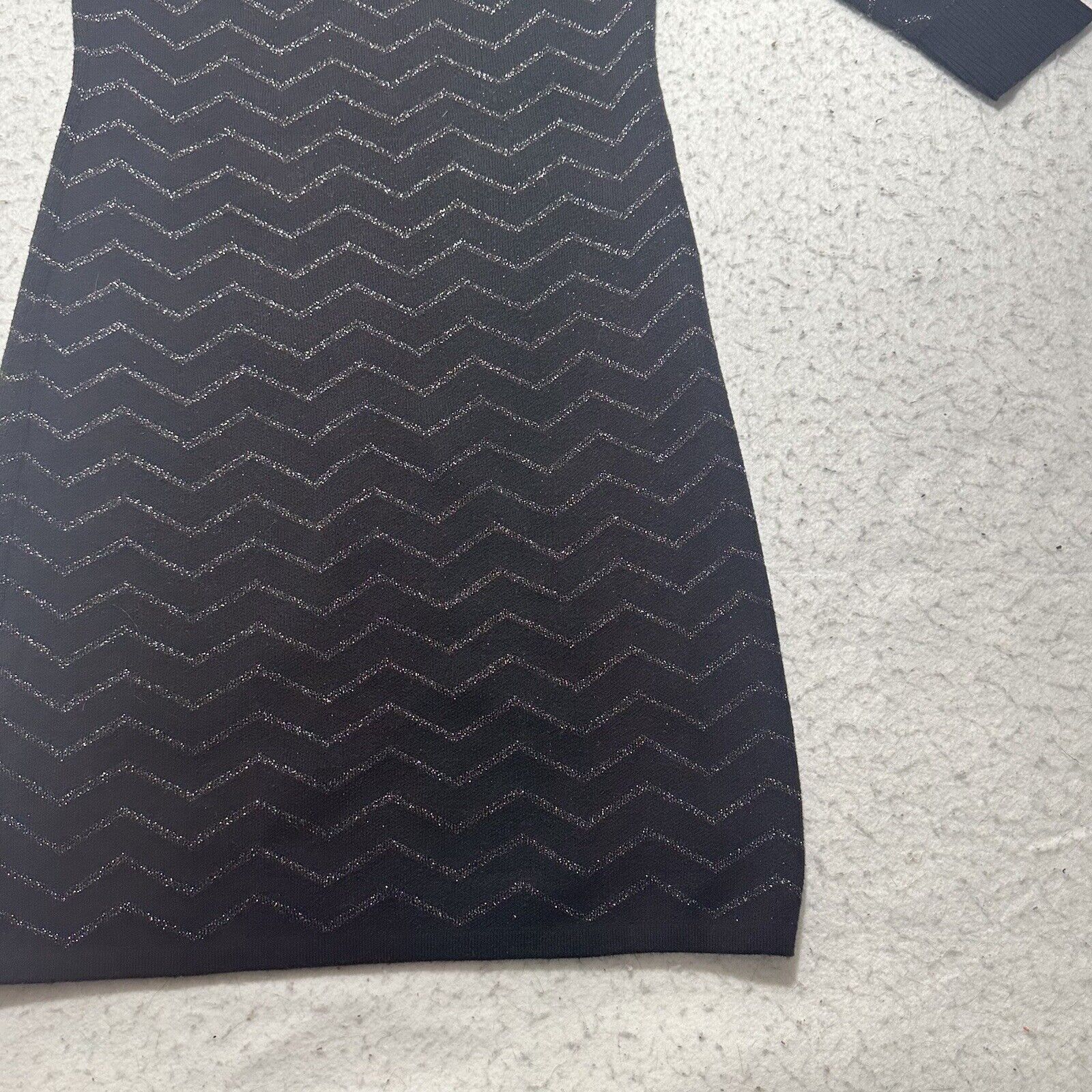 White House Black Market White House Black Market XS Mock Neck Glitter Zig Zag Dress Size XS / US 0-2 / IT 36-38 - 14 Thumbnail