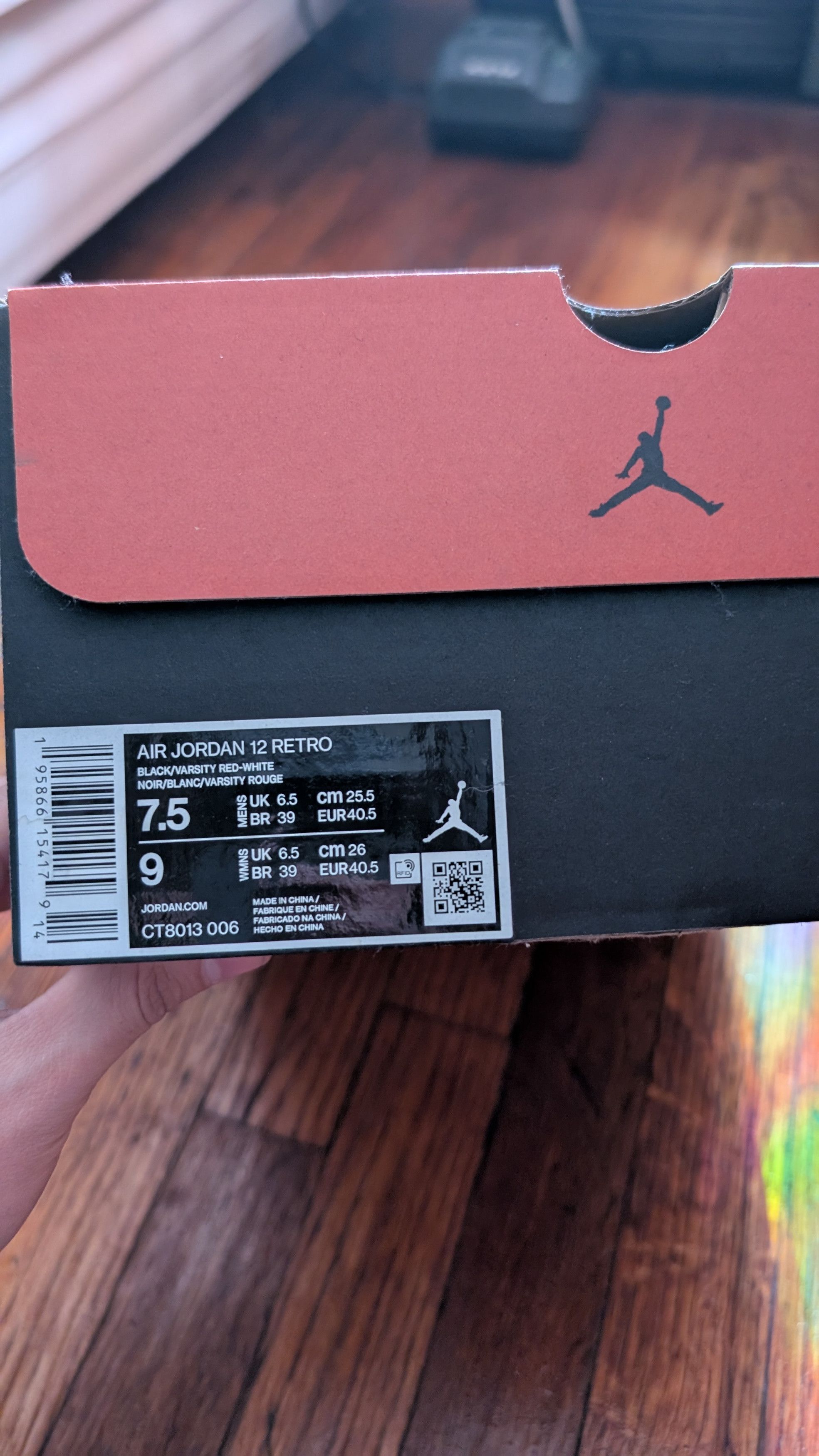 Nike Jordan 12 retro Size US 7.5 / EU 40-41 - 6 Thumbnail