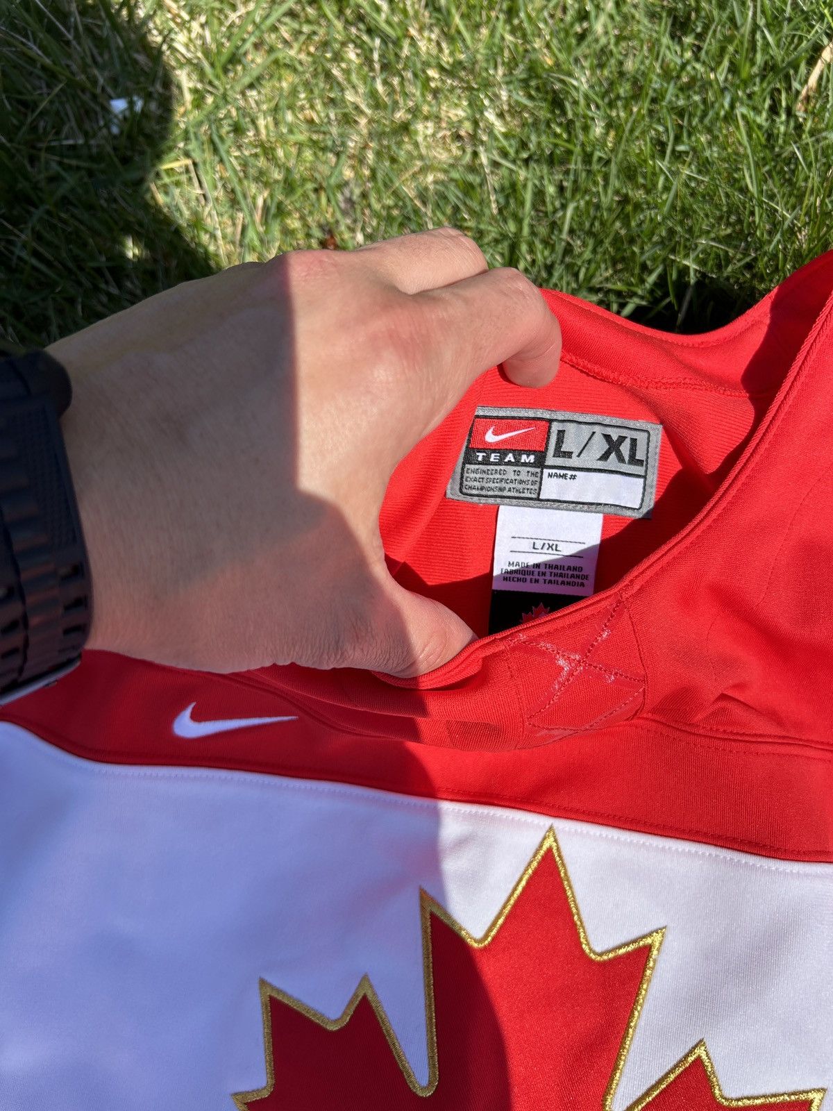 NHL × Nike Nike 2014 Sochi Olympics Team Canada Jersey Size US XS / EU 42 / 0 - 2 Thumbnail