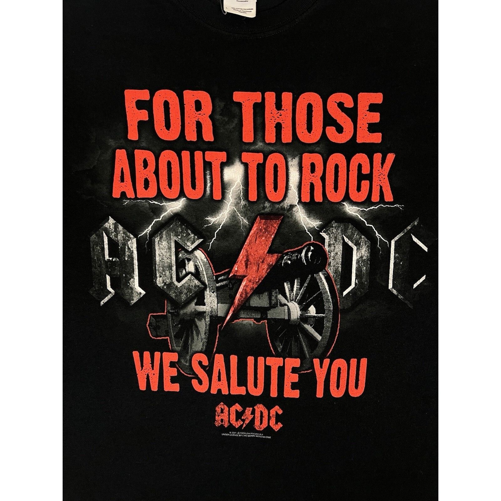 Gildan AC/DC For Those About To Rock We Salute You Band T-Shirt Men Size US L / EU 52-54 / 3 - 2 Thumbnail