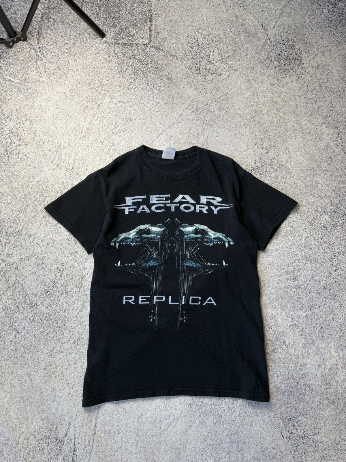 Band Tees Vintage Fear Factory Replica Rock T Shirt Y2K Size US S / EU 44-46 / 1 - 4 Thumbnail