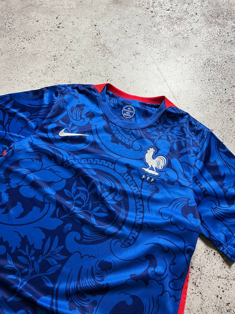 Nike Nike France Jersey Euros 2022 Home Soccer Shirt CV5741-439 Size US S / EU 44-46 / 1 - 3 Thumbnail