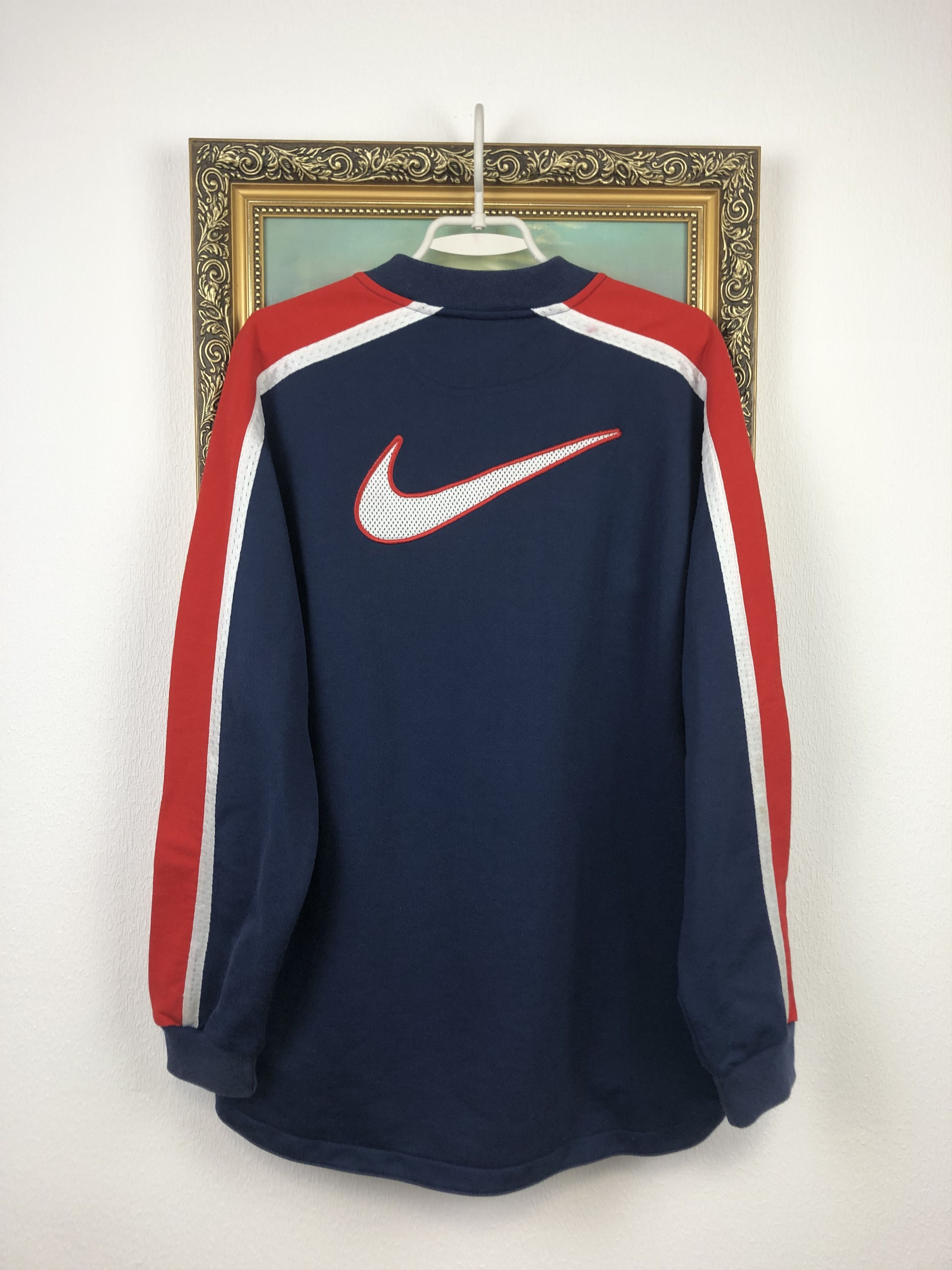 Nike Vintage Nike Swoosh Logo Sweatshirt Rare Hype Size US M / EU 48-50 / 2 - 11 Thumbnail