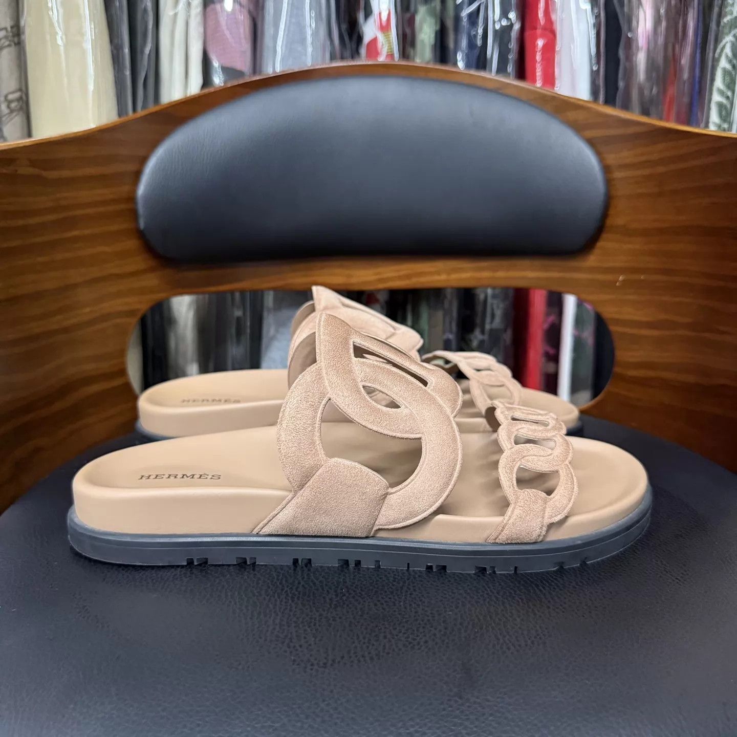 Hermes Hermes Extra Pig Nose Buckle Slipper 39 Like New Size US 8.5 / IT 38.5 - 4 Thumbnail