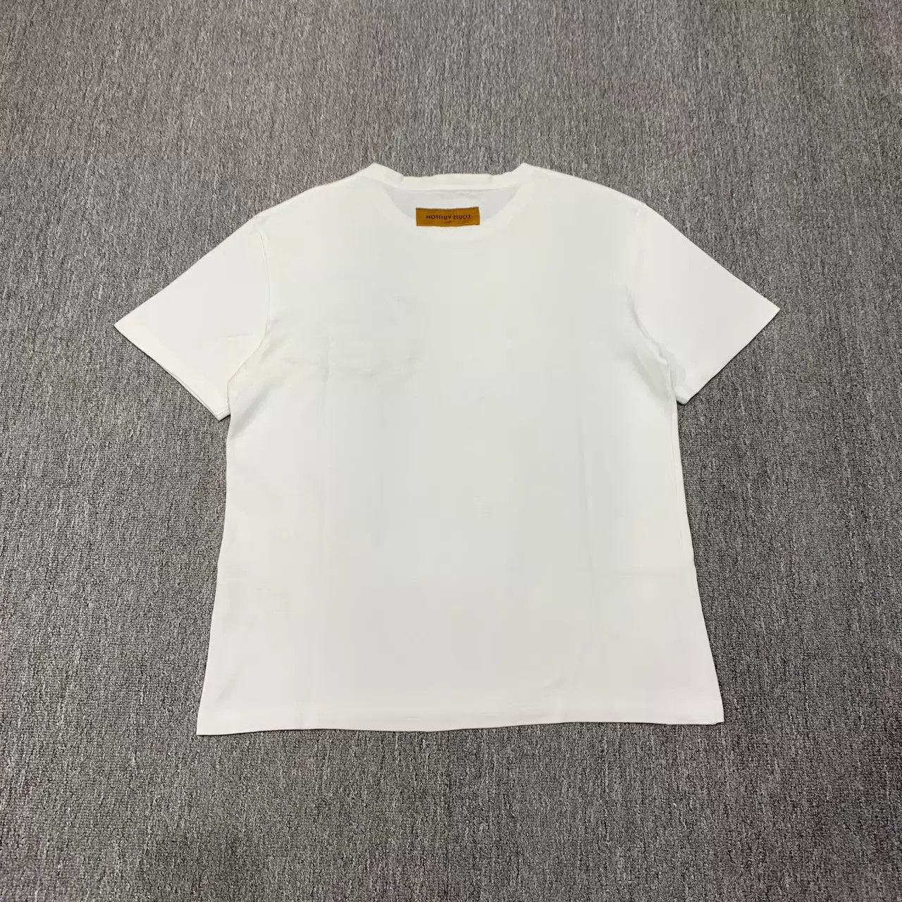 Louis Vuitton LV white ocean animal beaded tee XL 95 New Size US XL / EU 56 / 4 - 2 Thumbnail