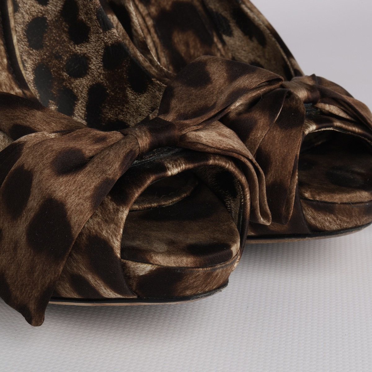 Dolce & Gabbana Dolce Gabbana Satin Leopard Print Heel Peep Toe Shoes Size US 9 / IT 39 - 6 Thumbnail