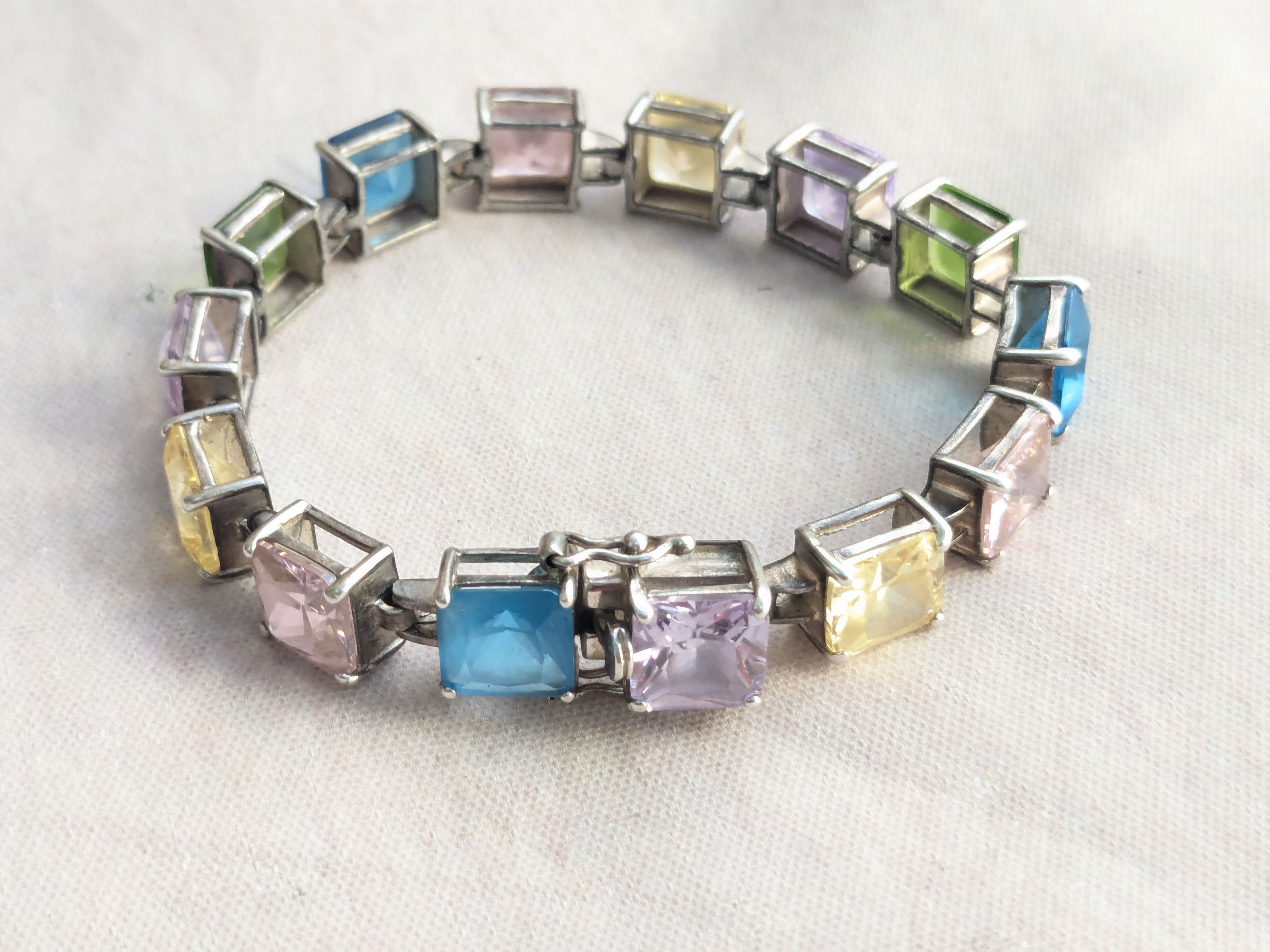 Sterling Silver Sterling Silver Tennis Bracelet Rainbow Square 7.5" Y2K Size ONE SIZE - 4 Thumbnail