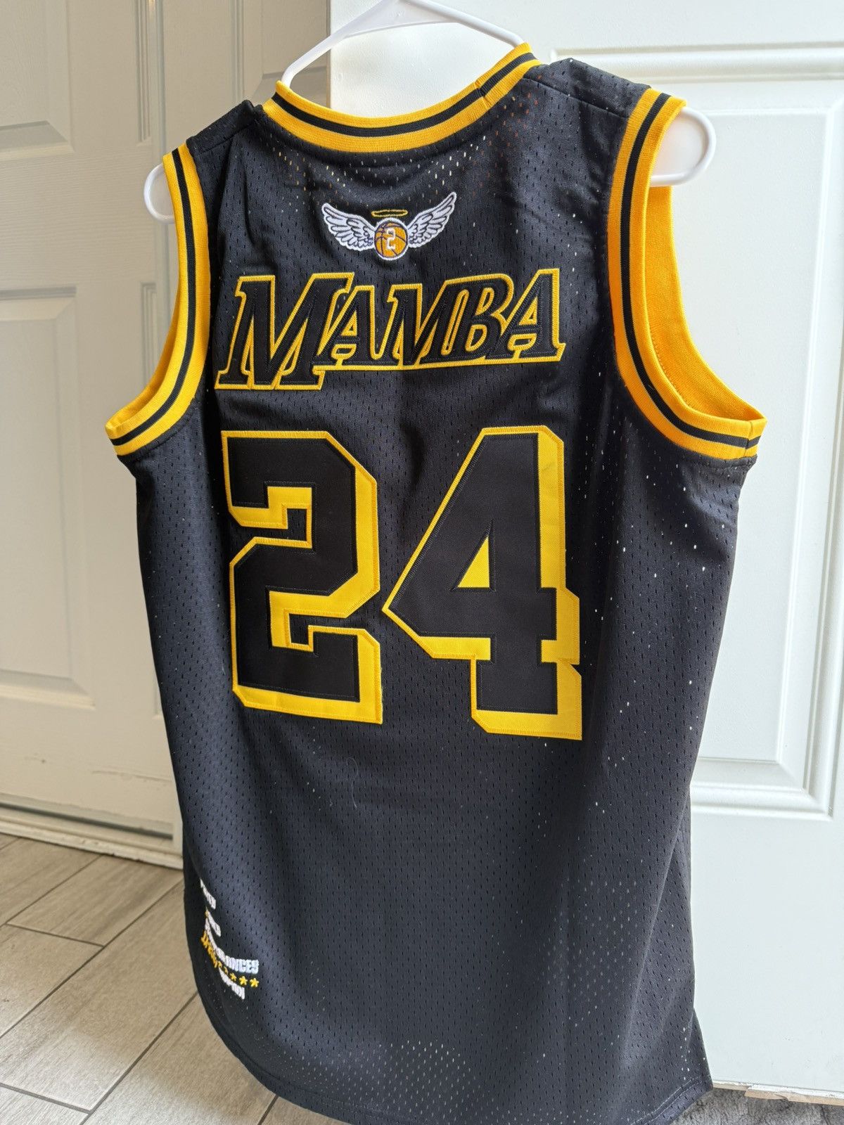 Kobe Bryant Legend Basketball Jersey (Black/Gold)