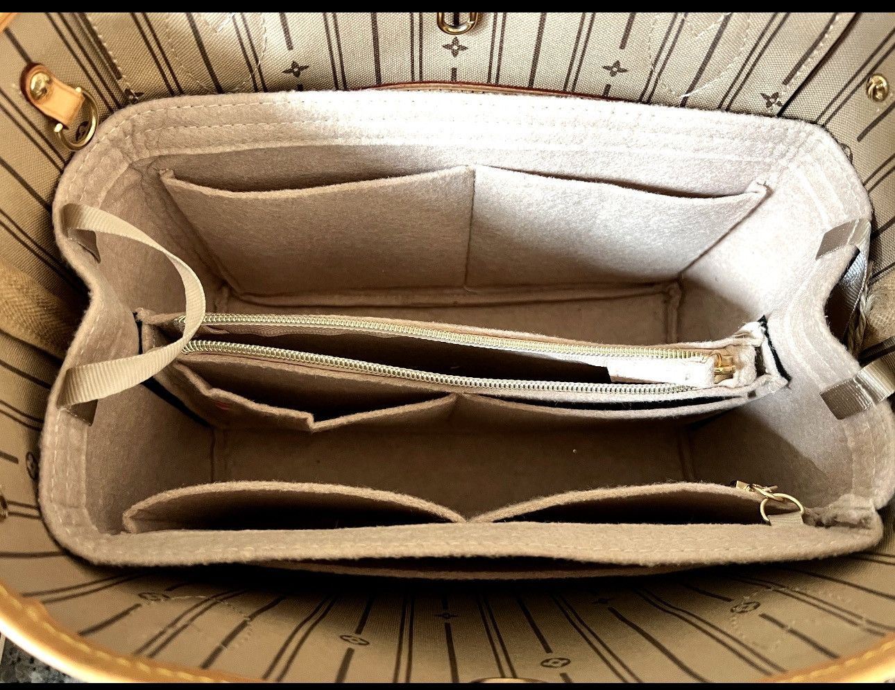 Louis Vuitton Monogram Neverfull PM Tote Size ONE SIZE - 6 Thumbnail