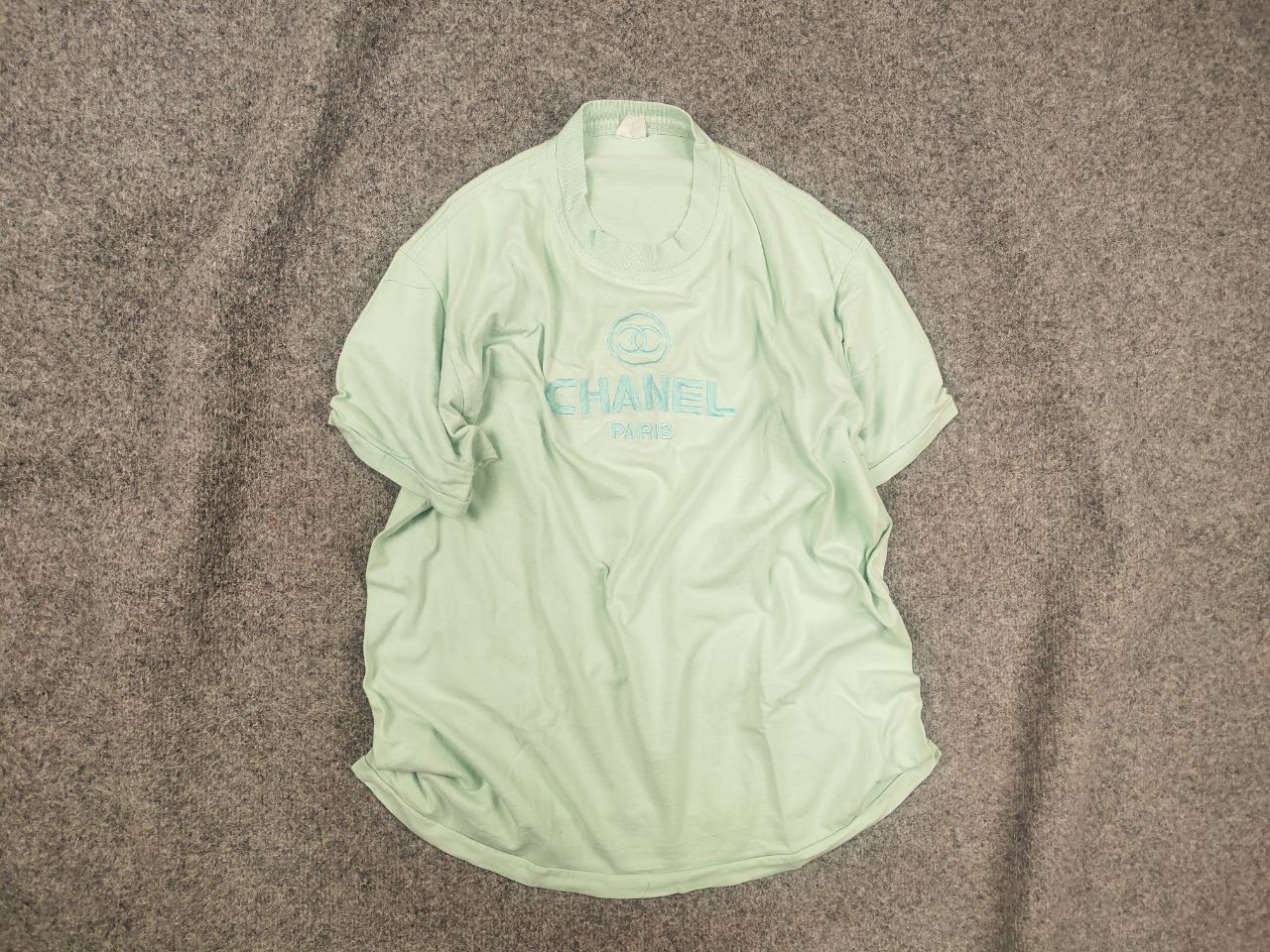 Vintage Chanel Vintage 80s Bootleg Logo mint T Shirt Single Stitch Size US M / EU 48-50 / 2 - 1 Thumbnail