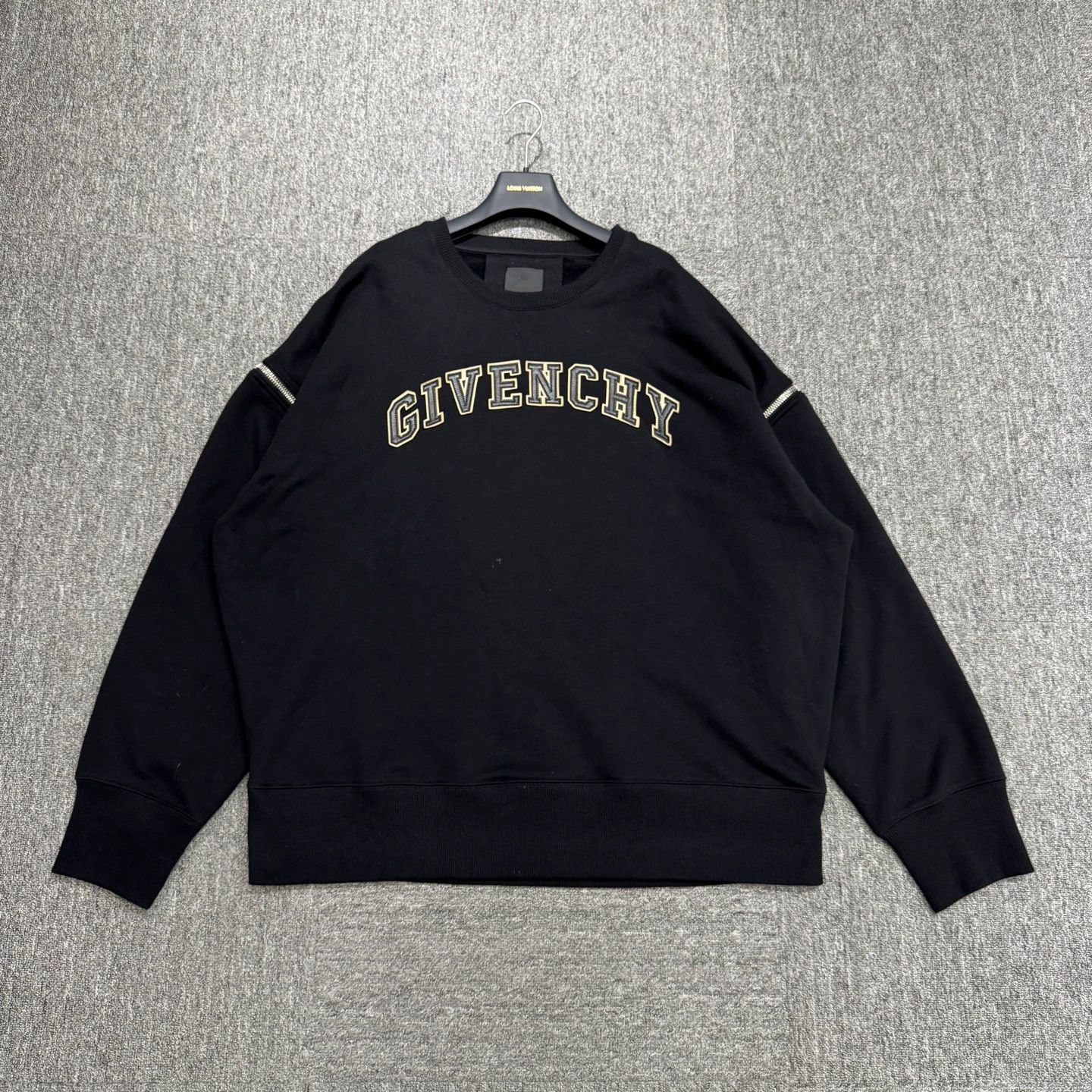 Givenchy Givenchy Leather Logo Zipper Removable Hoodie XXL Size US XXL / EU 58 / 5 - 1 Thumbnail