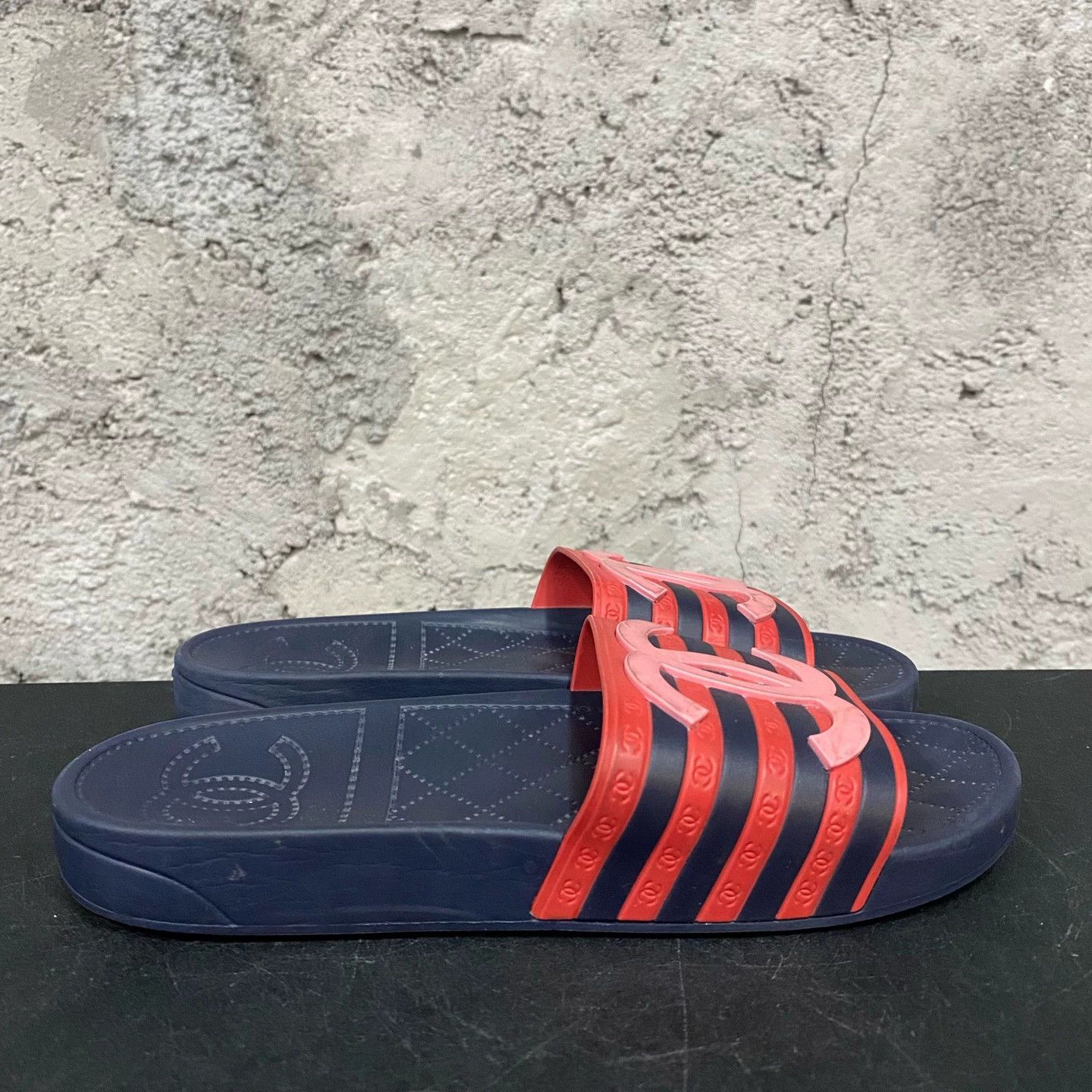 Chanel Chanel Women's Slippers 37 Size US 6 / IT 36 - 1 Thumbnail