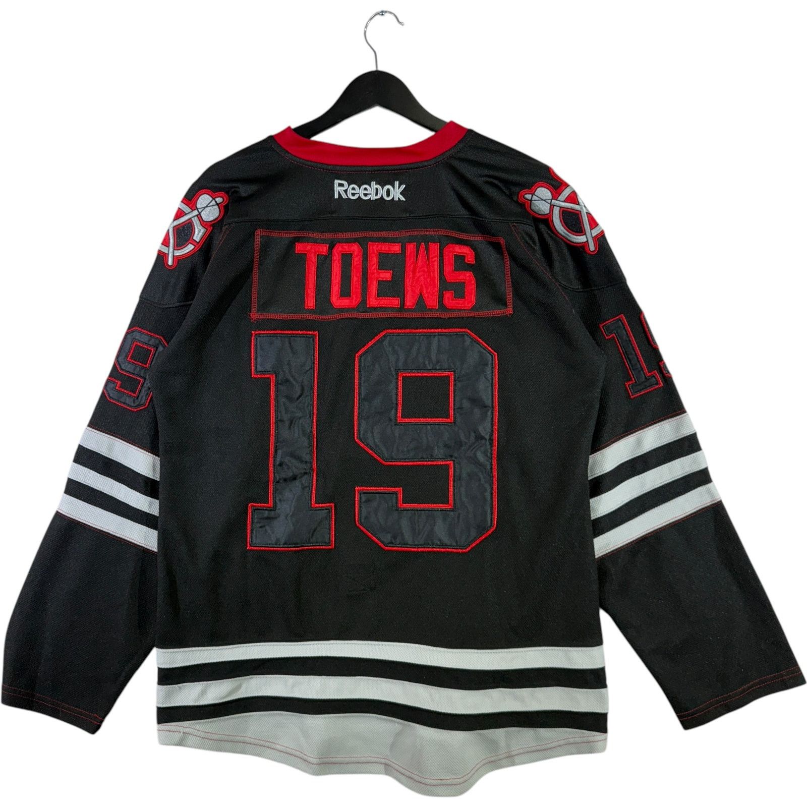 Reebok Vintage Chicago Blackhawks Jonathan Toews #19 NHL Jersey XL Size US XL / EU 56 / 4 - 5 Thumbnail