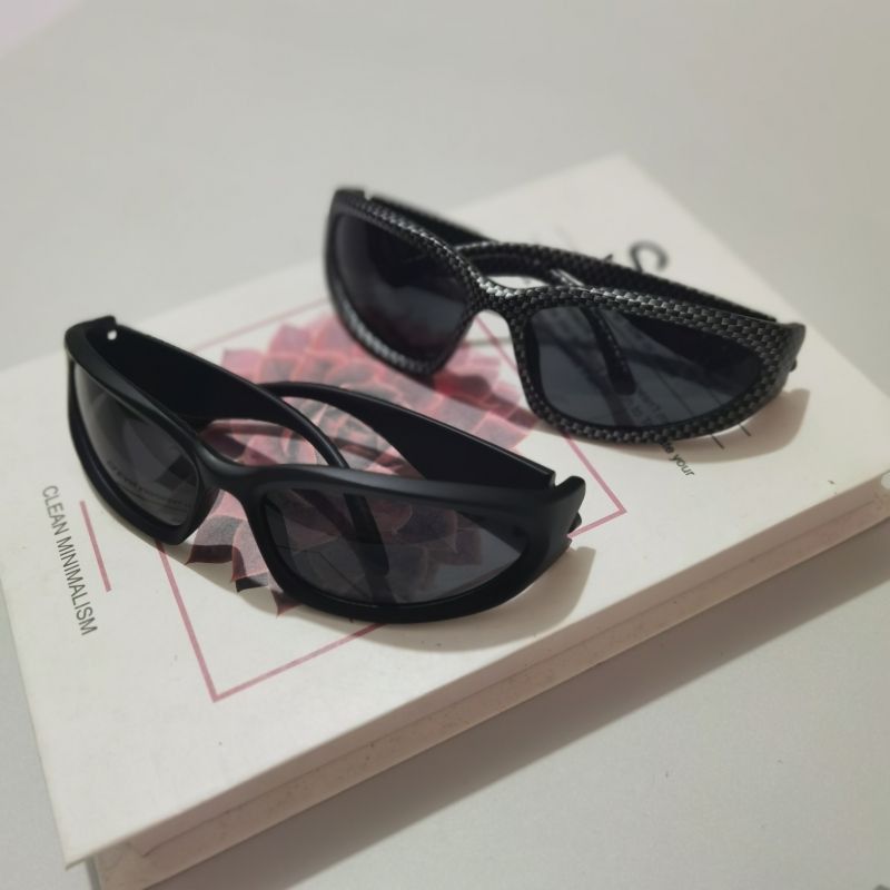 VIBE Hip-hop Street ins style custom avant-garde sunglasses Size ONE SIZE - 4 Thumbnail
