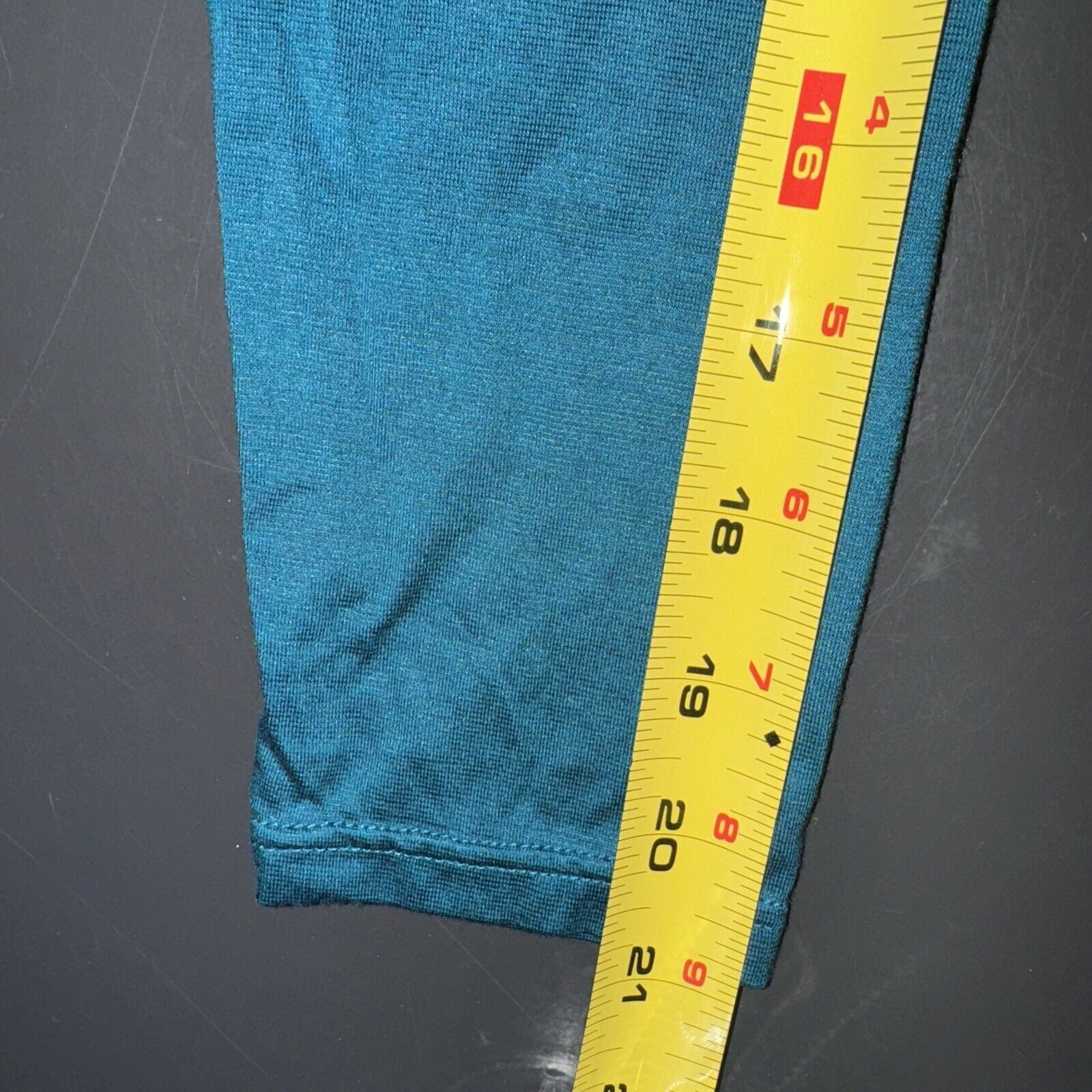 Other HEATTECH Long Sleeve Shirt Size S Excellent Condition Blue G Size S / US 4 / IT 40 - 10 Thumbnail