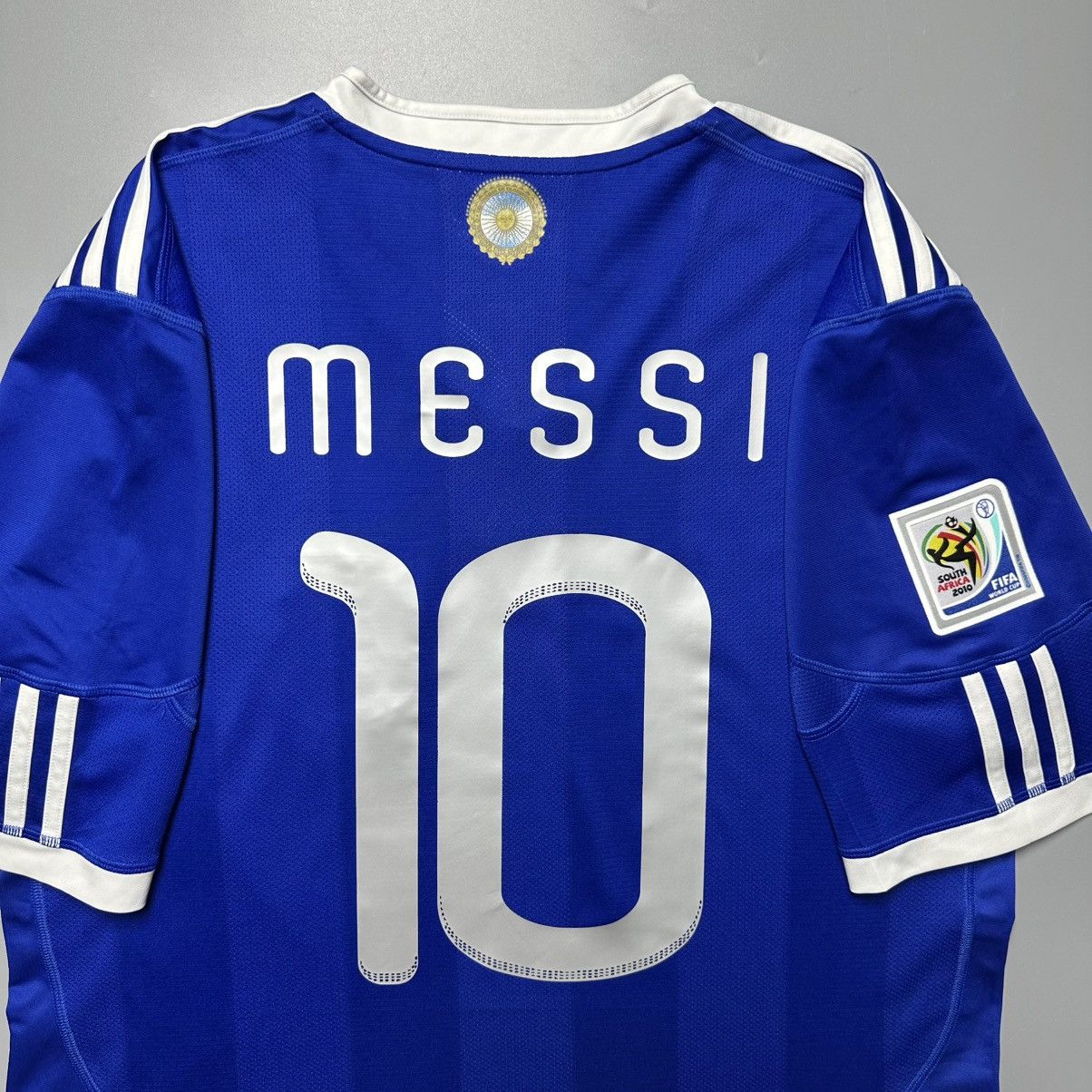 Adidas ARGENTINA ADIDAS 2010 WORLD CUP SOCCER AWAY JERSEY #10 MESSI Size US L / EU 52-54 / 3 - 10 Thumbnail