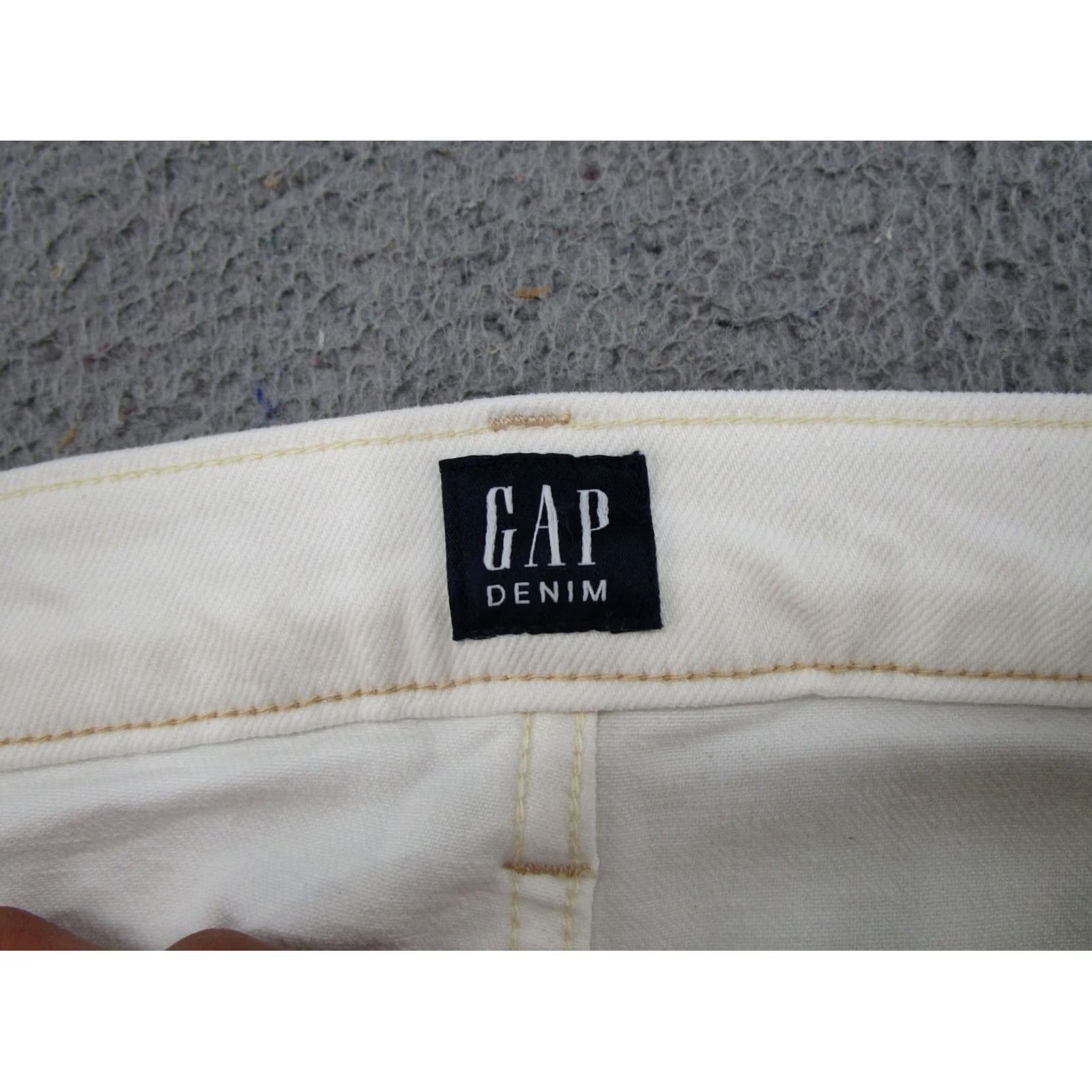 Gap Gap White Denim Jeans Straight High Rise 14/32T Jeans Women 5-Pocket Denim Cotton Vintage? No Size 36" / US 14 / IT 50 - 4 Thumbnail