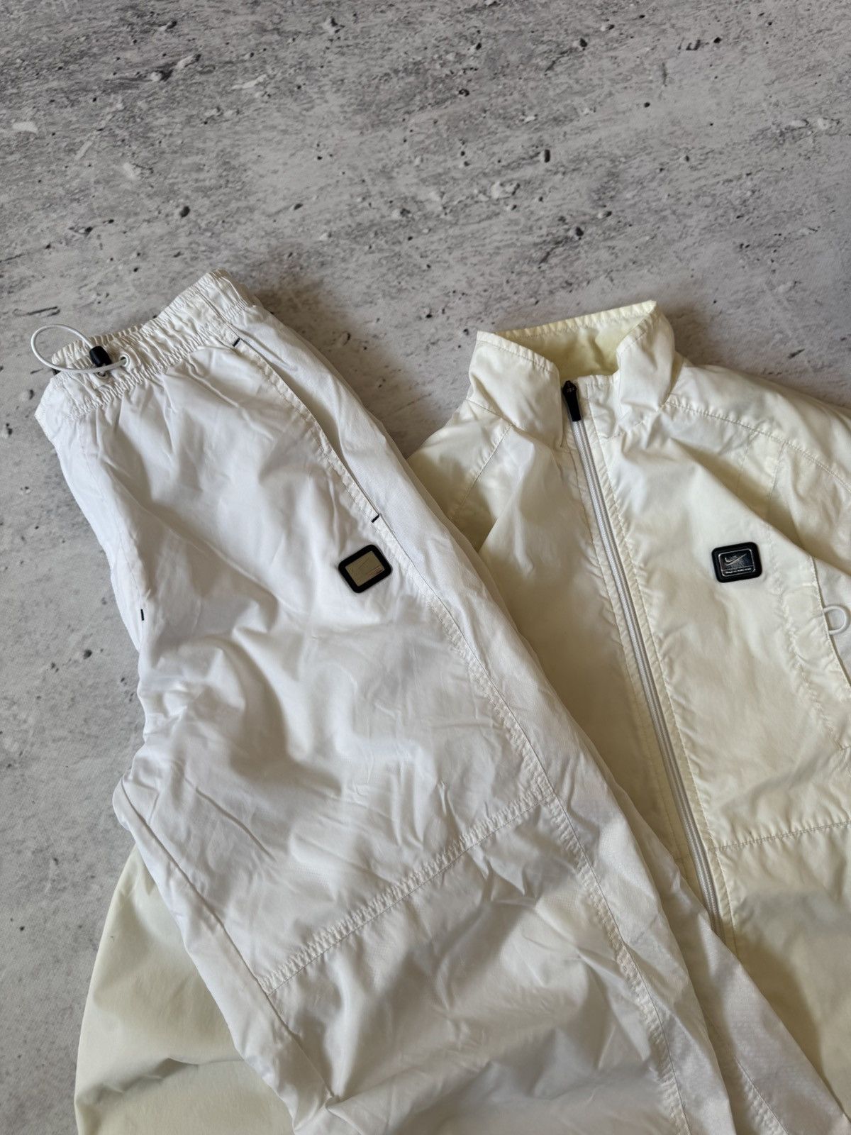 Nike × Vintage NIKE VINTAGE NYLON BASIC LOGO OVERSIZE BAGGY TRACK SUIT FIT Size US S / EU 44-46 / 1 - 4 Thumbnail