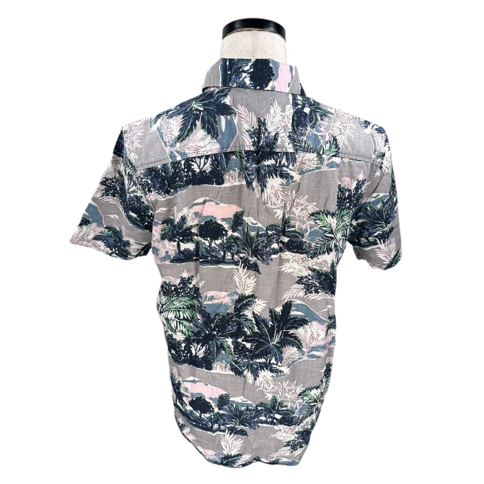 Outerknown Outerknown Hawaiian Shirt Men’s M Gray Short Sleeve Button Size US M / EU 48-50 / 2 - 5 Thumbnail