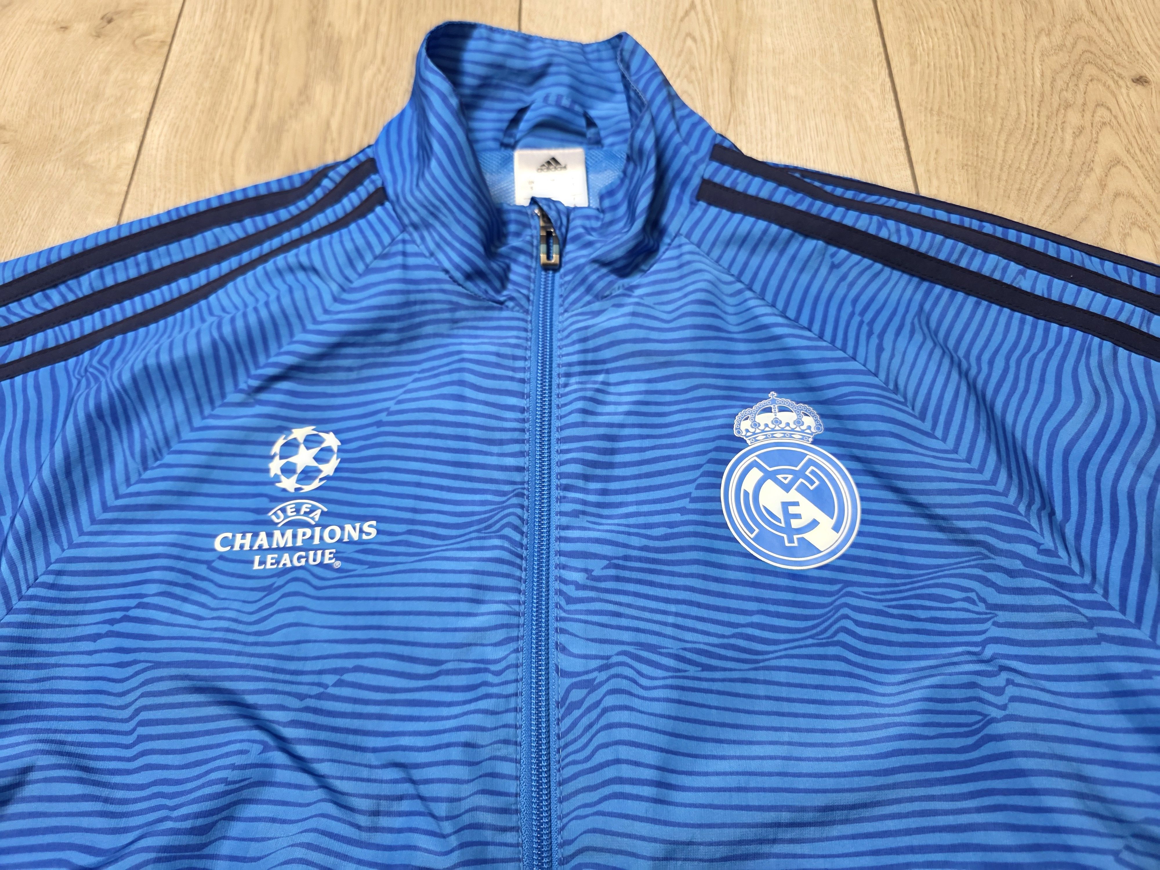 Adidas REAL MADRID 2015 TRACKSUIT CL FOOTBALL TRACKSUIT SOCCER Size US S / EU 44-46 / 1 - 4 Thumbnail