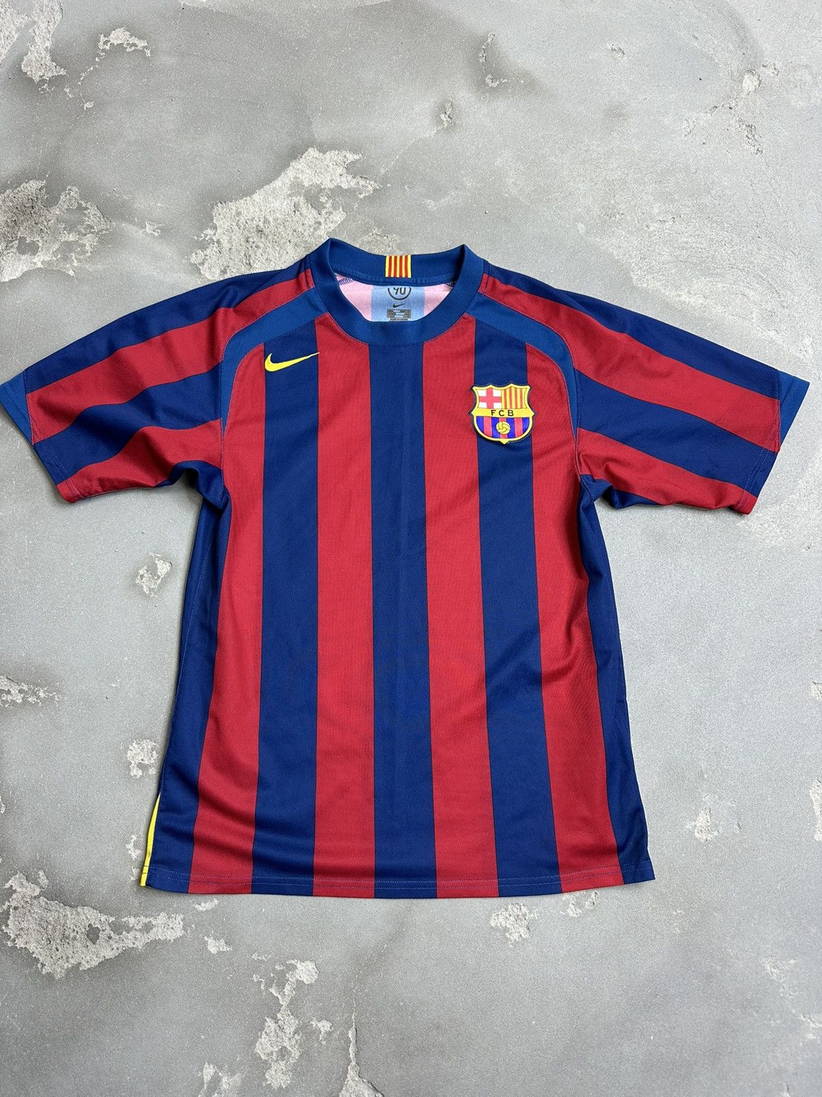 Other Vintage Nike Barcelona 2005 2006 Home Shirt Soccer Jersey S Size US S / EU 44-46 / 1 - 7 Thumbnail