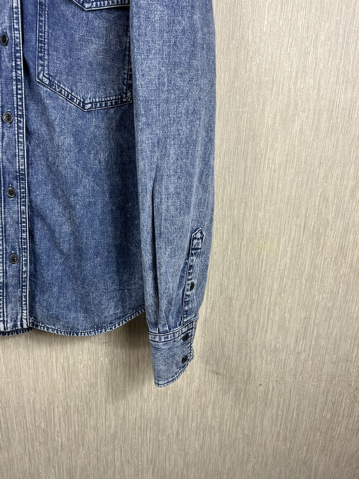 Isabel Marant × Isabel Marant Etoile Isabel Marant Etoile Danis denim shirt washed acid pockets Size M / US 6-8 / IT 42-44 - 6 Thumbnail
