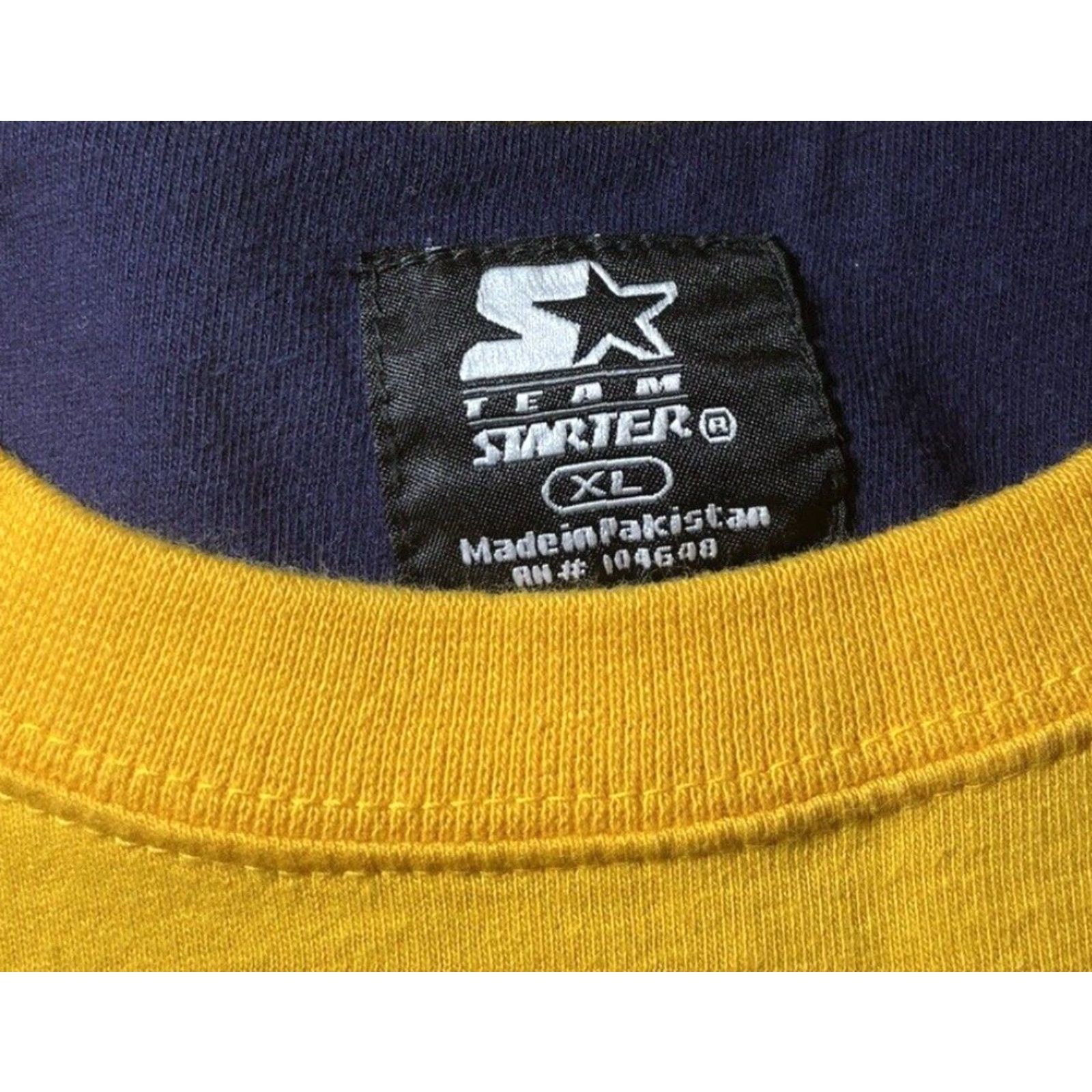 Starter VTG Starter Y2K University of Michigan Wolverines NCAA Long-Sleeve T-Shirt XL Size US XL / EU 56 / 4 - 5 Thumbnail