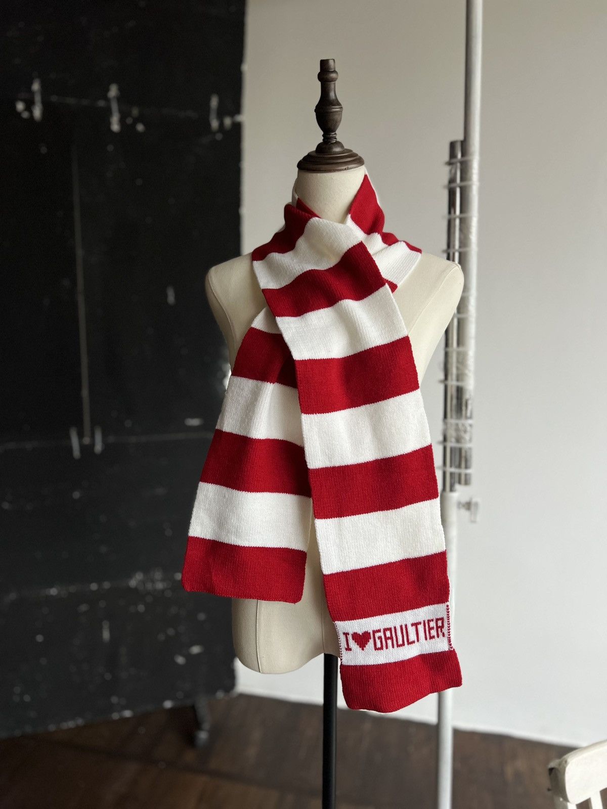 Jean Paul Gaultier Jean Paul Gaultier Womens Rare Y2K Scarf and Mitten Winter Size ONE SIZE - 5 Thumbnail