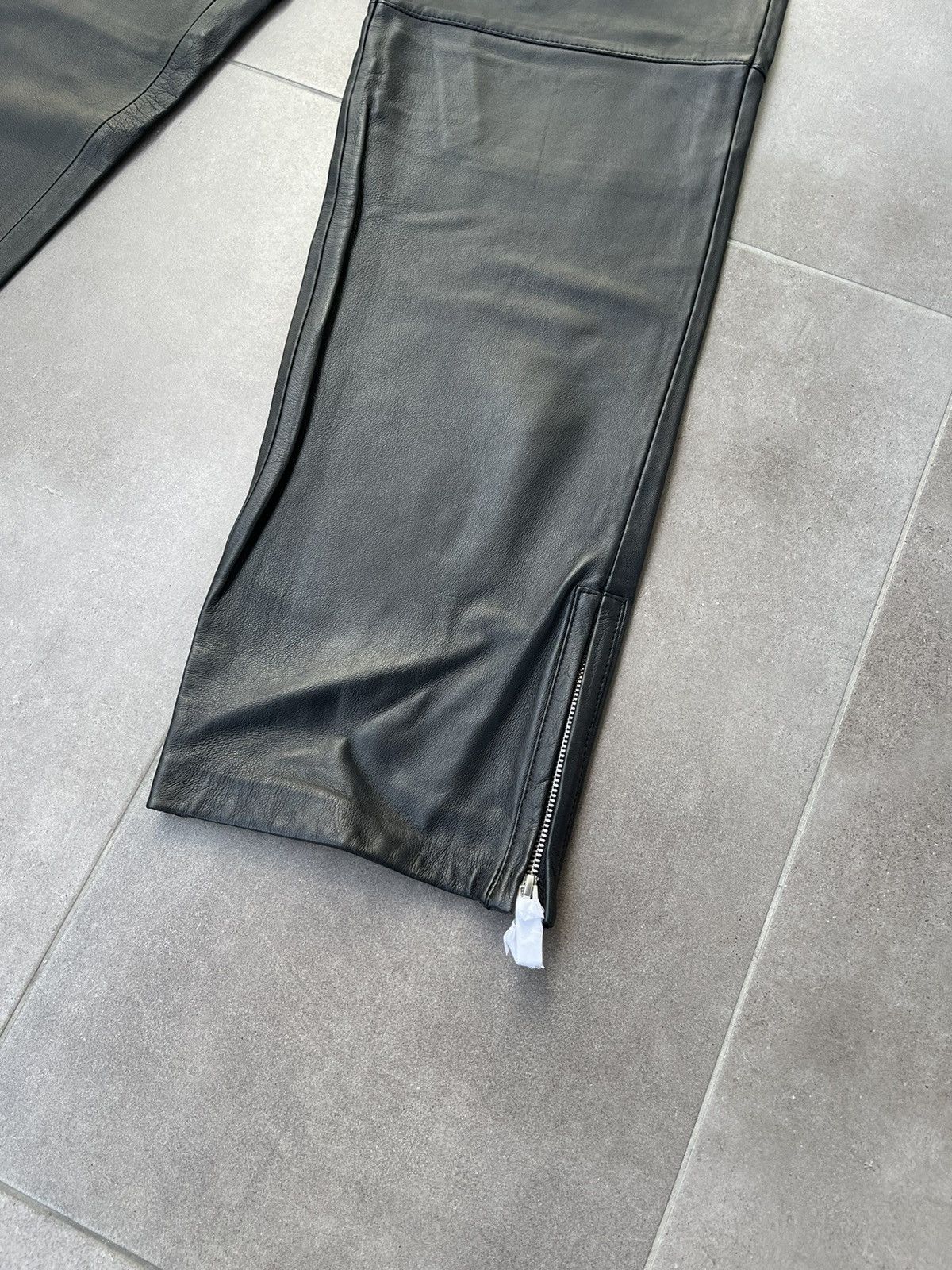 Han Kjobenhavn !DS! FW22 Han Kjobenhavn Leather Relaxed Fitted Trousers Size US 32 / EU 48 - 9 Thumbnail