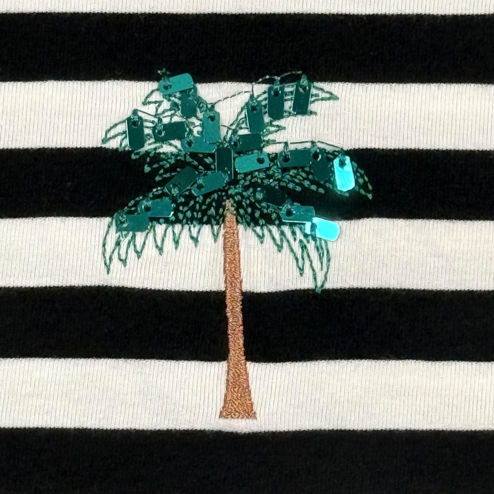 Vintage A New Day Coastal Nautical Striped Top XL Embroidered Sequin Palm Tree Boat Neck Resort Shirt Women Size XL / US 12-14 / IT 48-50 - 2 Thumbnail