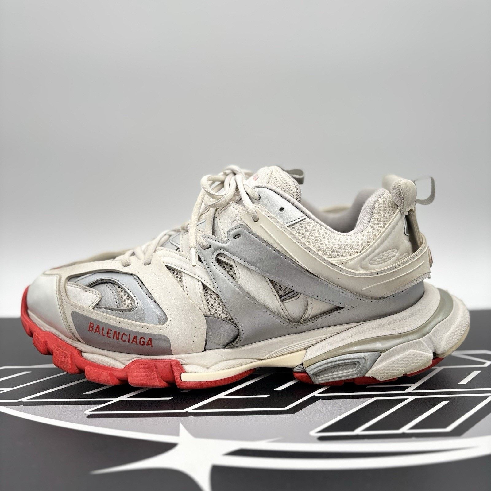 Balenciaga Balenciaga Track Sneaker ' White Red ' | GOOD CONDITION! Size US 13 / EU 46 - 11 Thumbnail