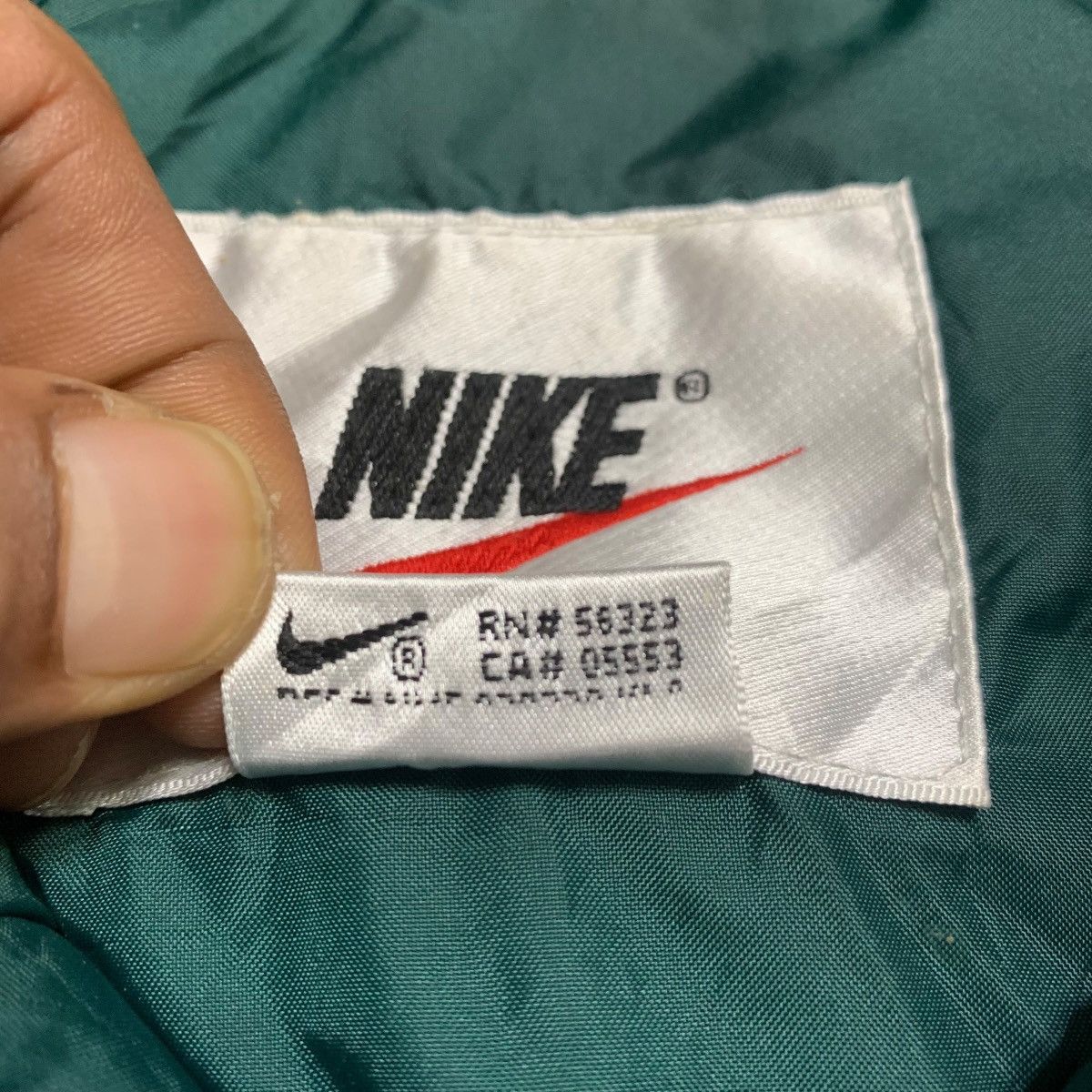 Nike Vintage Nike Big Logo Vest Size US M / EU 48-50 / 2 - 11 Thumbnail
