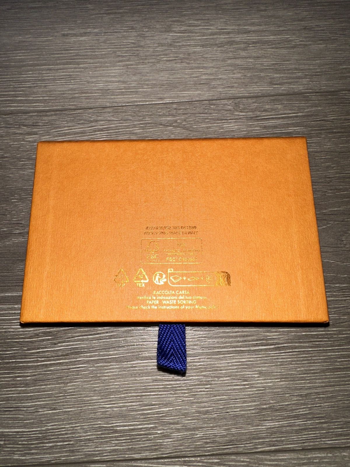Louis Vuitton Louis Vuitton Flower Locket Necklace (Sold Out) Size ONE SIZE - 5 Thumbnail
