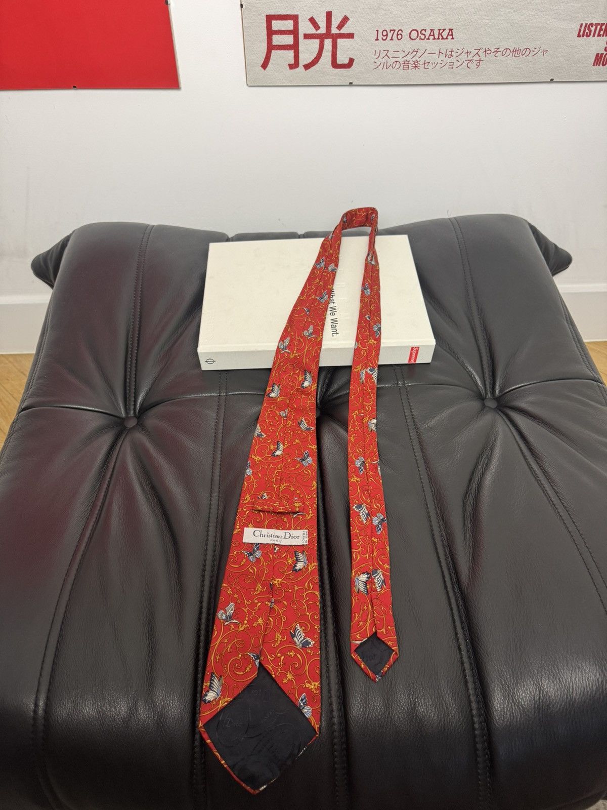Dior Christian Dior Paris Vintage Butterfly Print Designer Tie Size ONE SIZE - 5 Thumbnail