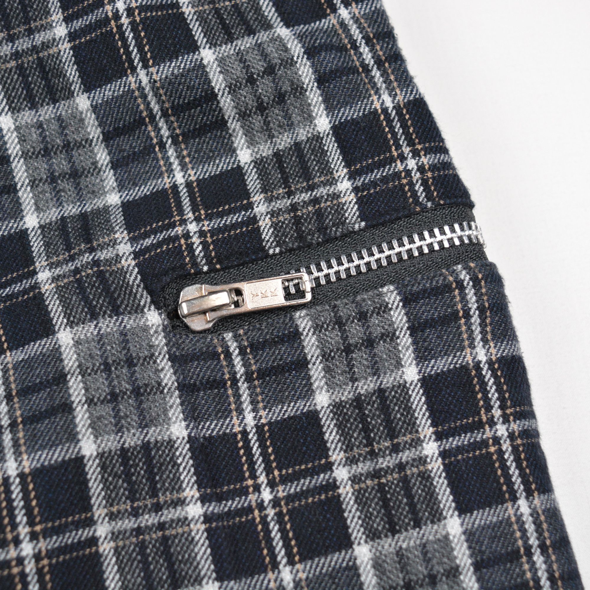Youths In Balaclava Youths in Balaclava - S/S 2021 "Godstar" - Flannel Shorts Size US 30 / EU 46 - 4 Thumbnail