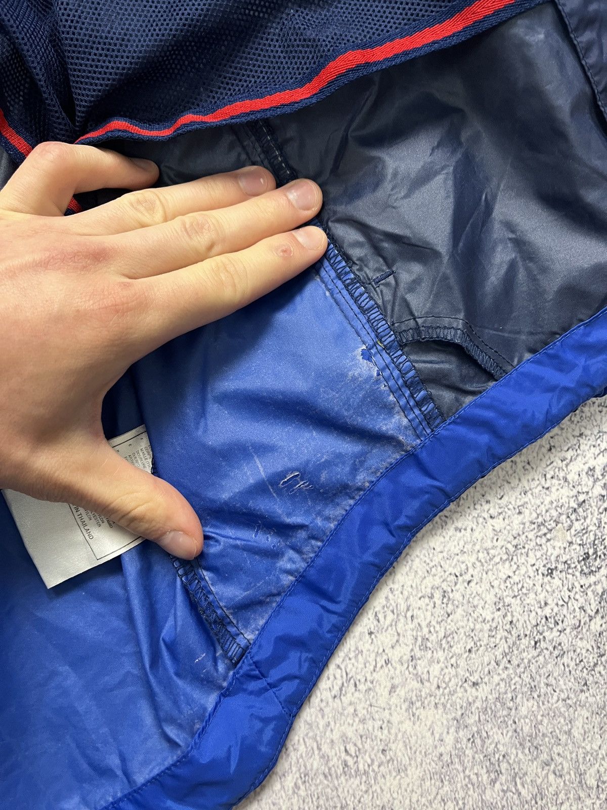 Nike × Vintage Rare🔥 Nike Glasgow Rangers Vintage Windbreaker Jacket 90’s Size US L / EU 52-54 / 3 - 13 Thumbnail