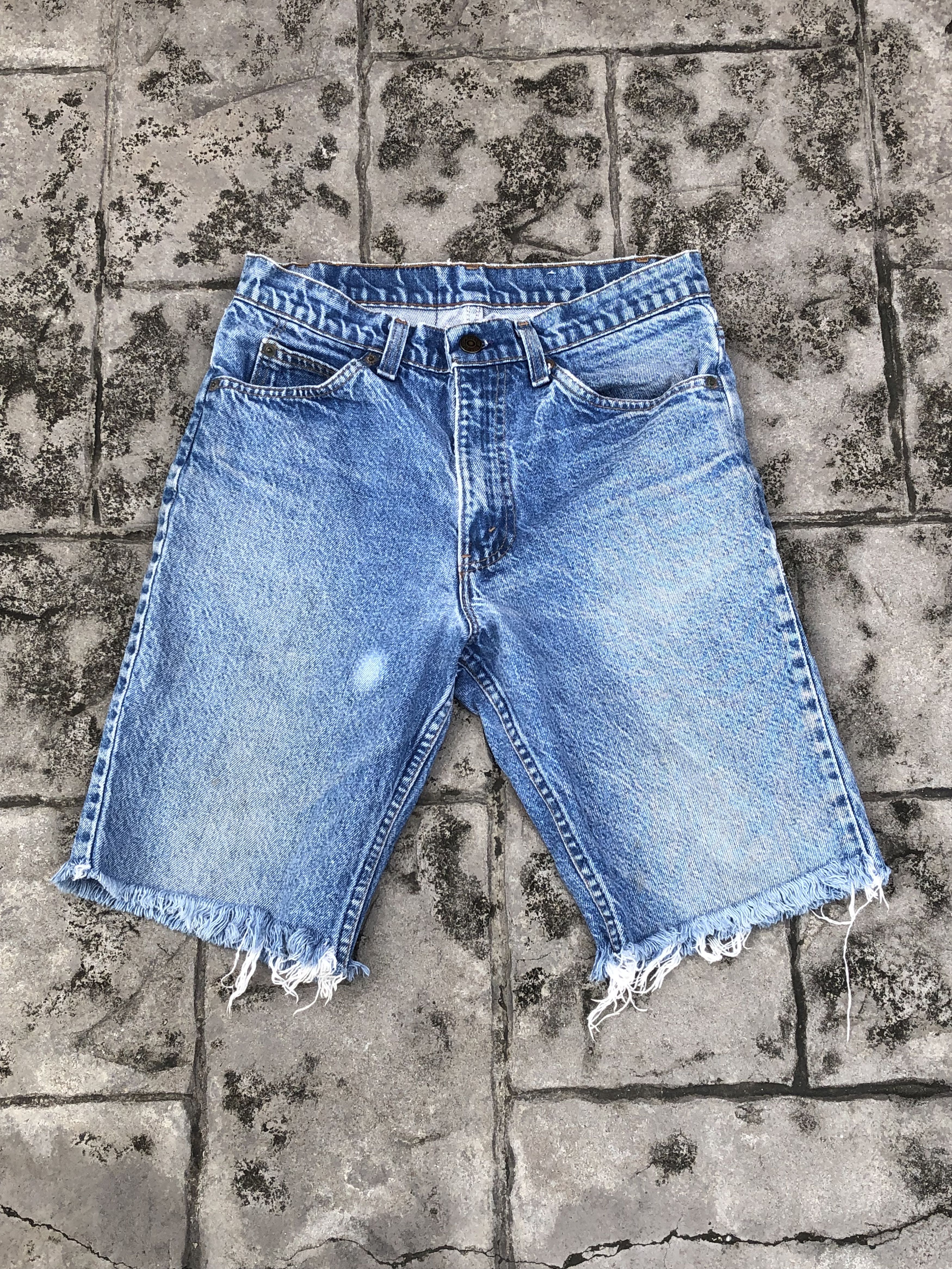 Levi's × Vintage Vintage Distressed Levis Cropped Denim Size US 30 / EU 46 - 1 Thumbnail