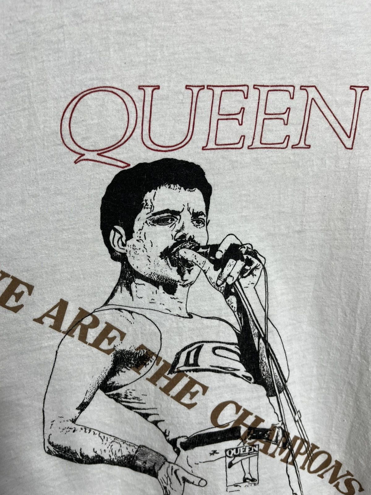 Other Queen We Are the Champions Live Aid 1985 vintage shirt Size US XL / EU 56 / 4 - 2 Thumbnail
