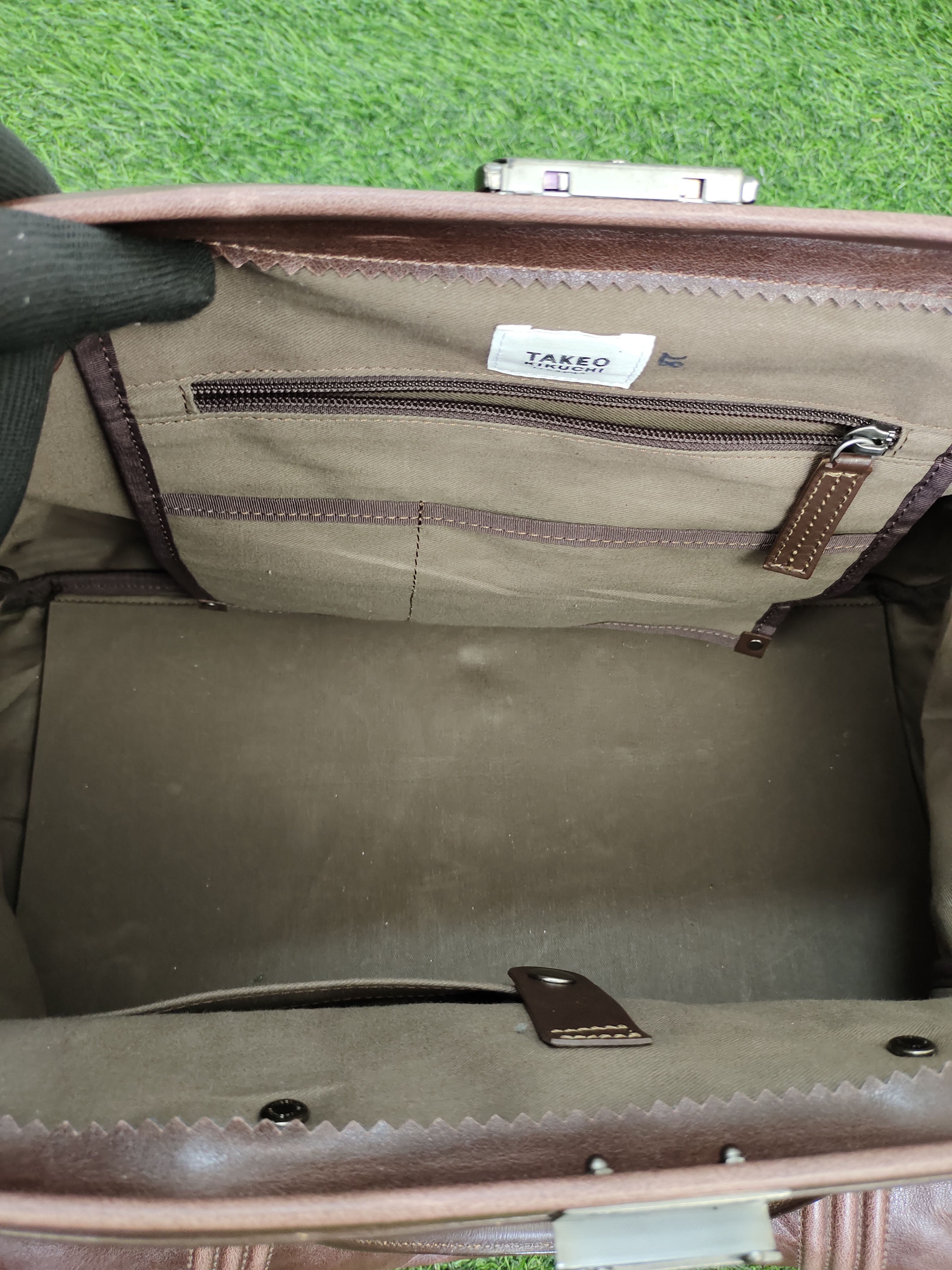Takeo Kikuchi Vintage Takeo Kikuchi Distress Patina Leather Doctor Bag Size ONE SIZE - 15 Thumbnail