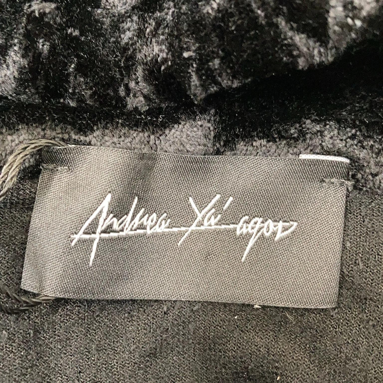 Andrea Ya'aqov Crushed Velvet Hoodie Size XS / US 0-2 / IT 36-38 - 3 Thumbnail