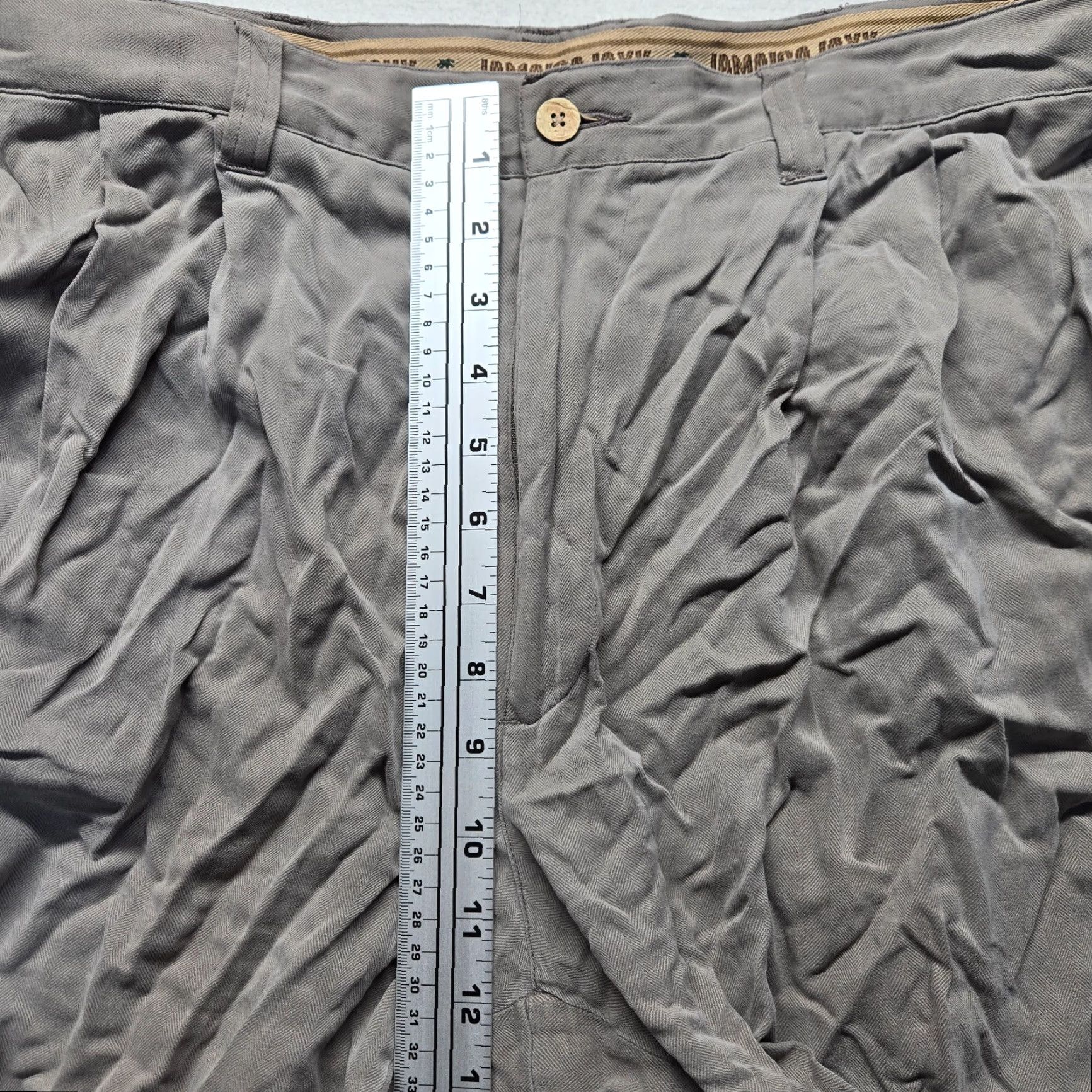 Vintage Jamaica Jaxx Pants Shorts Silk Beige 34 Adult Men 100% Silk Waist 34 Beige Jamaica Jaxx Pants Shorts Silk 34 Men Mens Size US 34 / EU 50 - 7 Thumbnail