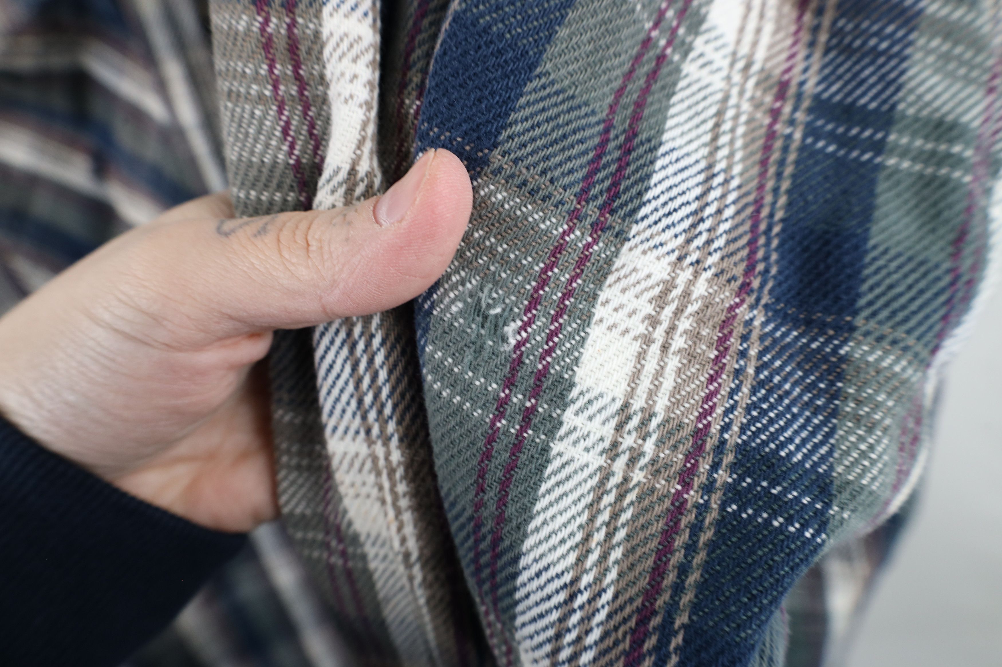 Vintage Vintage 90s OshKosh B'Gosh Heavy Flannel Button Shirt USA Size US XXL / EU 58 / 5 - 7 Thumbnail